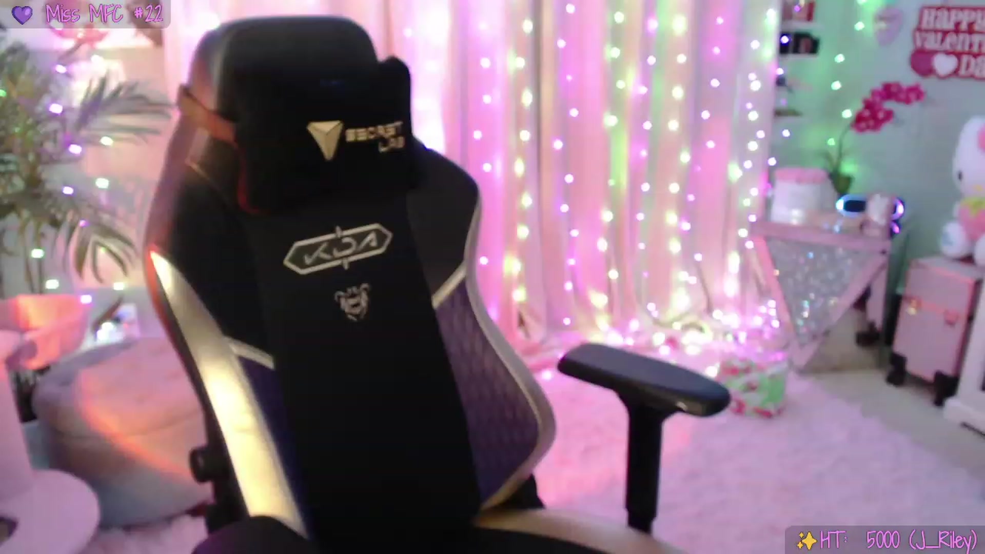 Gallery image thumbnail from SinCityVEE's myfreecams stream on, 02/08/2023, 06:26 image 19 of 20