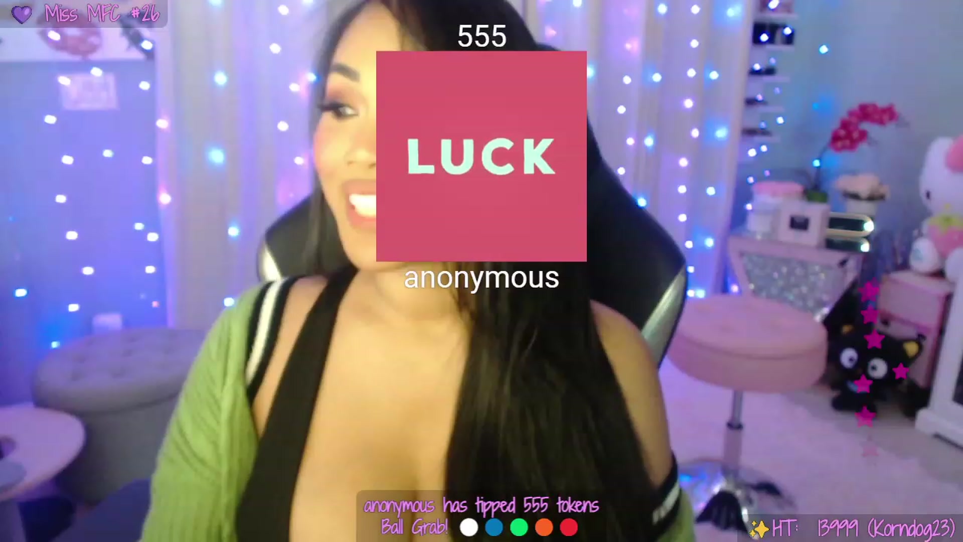 Gallery image thumbnail from SinCityVEE's myfreecams stream on, 03/13/2023, 04:24 image 15 of 20