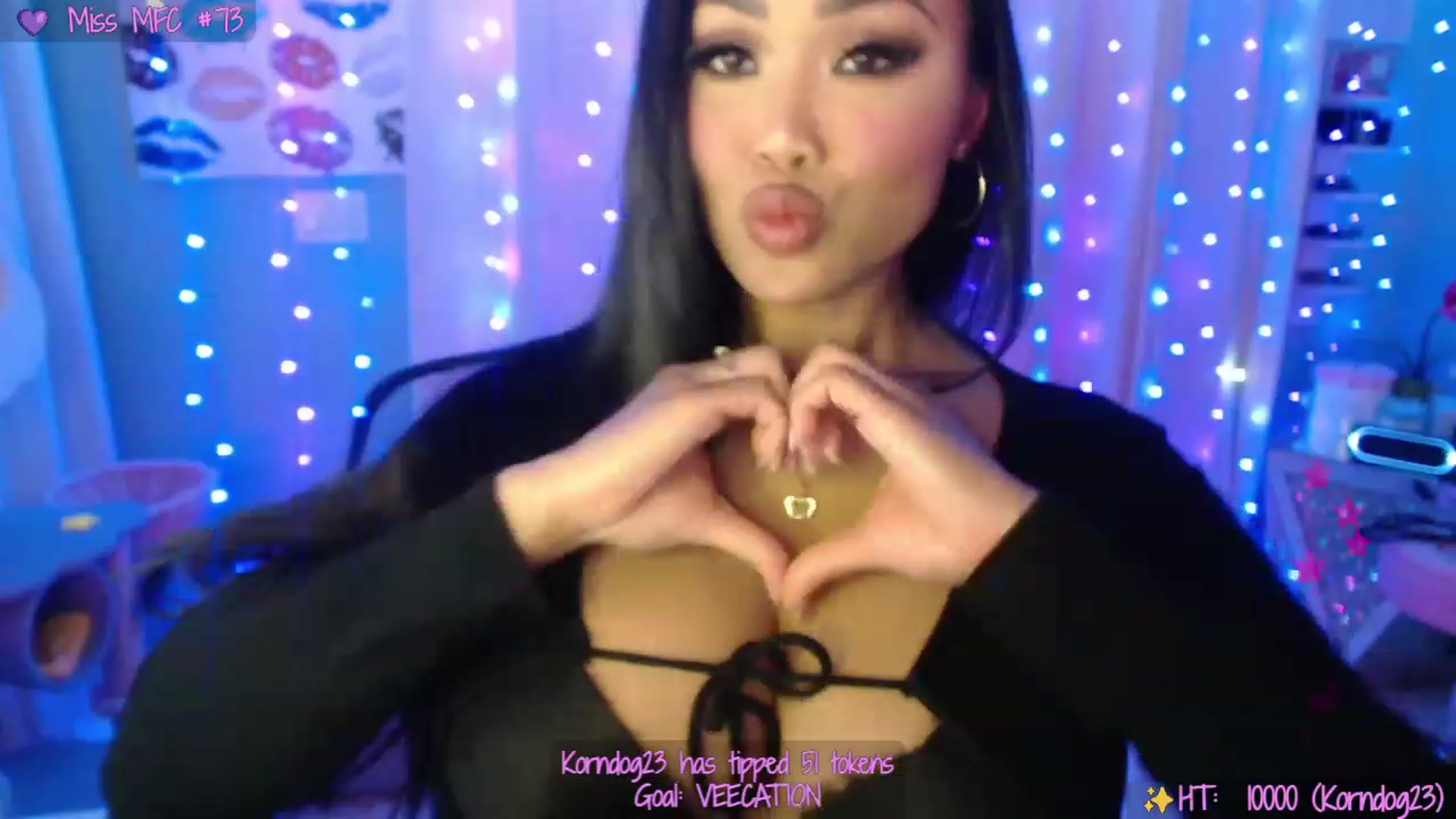 Gallery image thumbnail from SinCityVEE's myfreecams stream on, 04/16/2023, 08:44 image 11 of 20