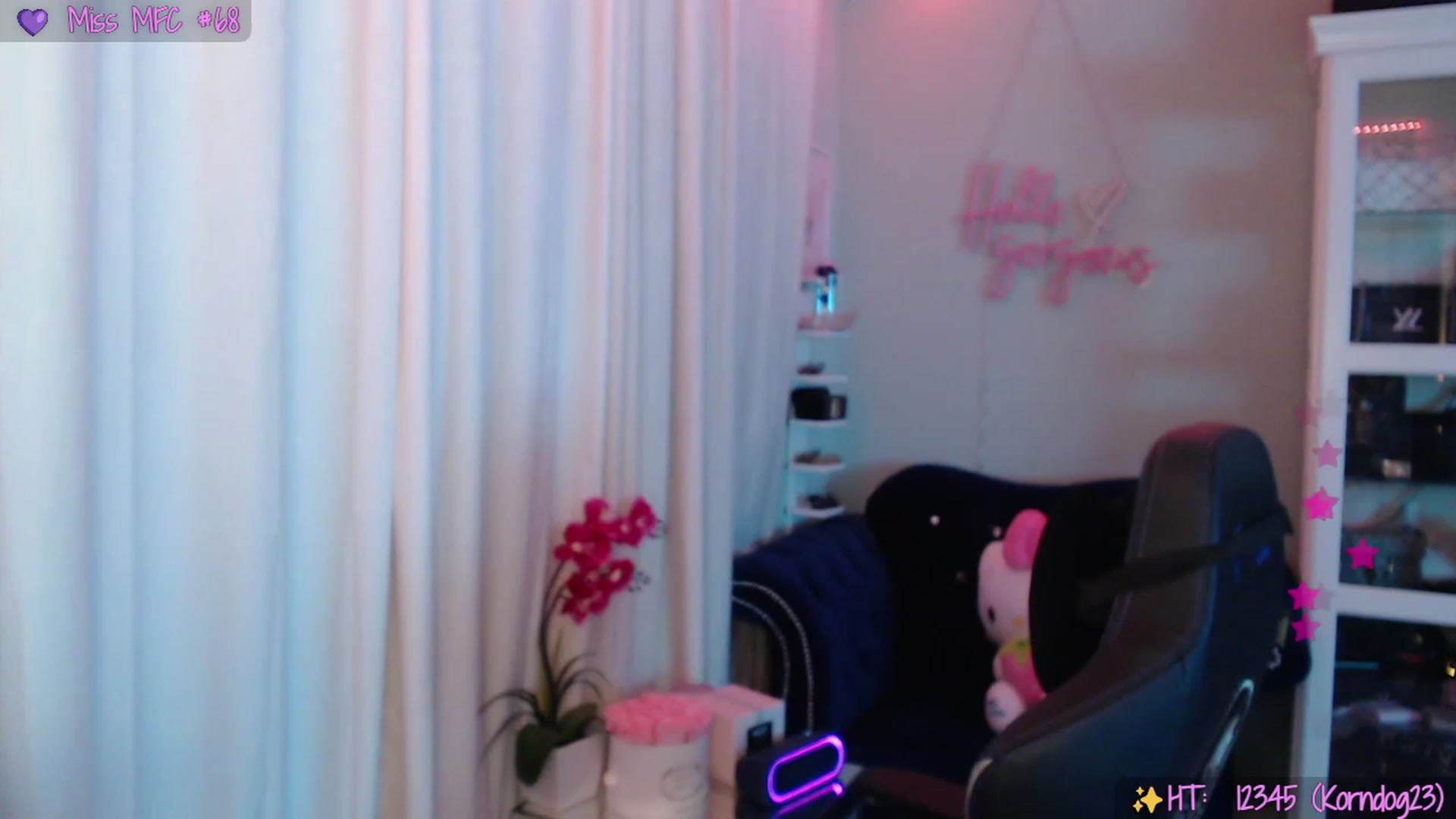 Gallery image thumbnail from SinCityVEE's myfreecams stream on, 07/30/2023, 09:01 image 7 of 20