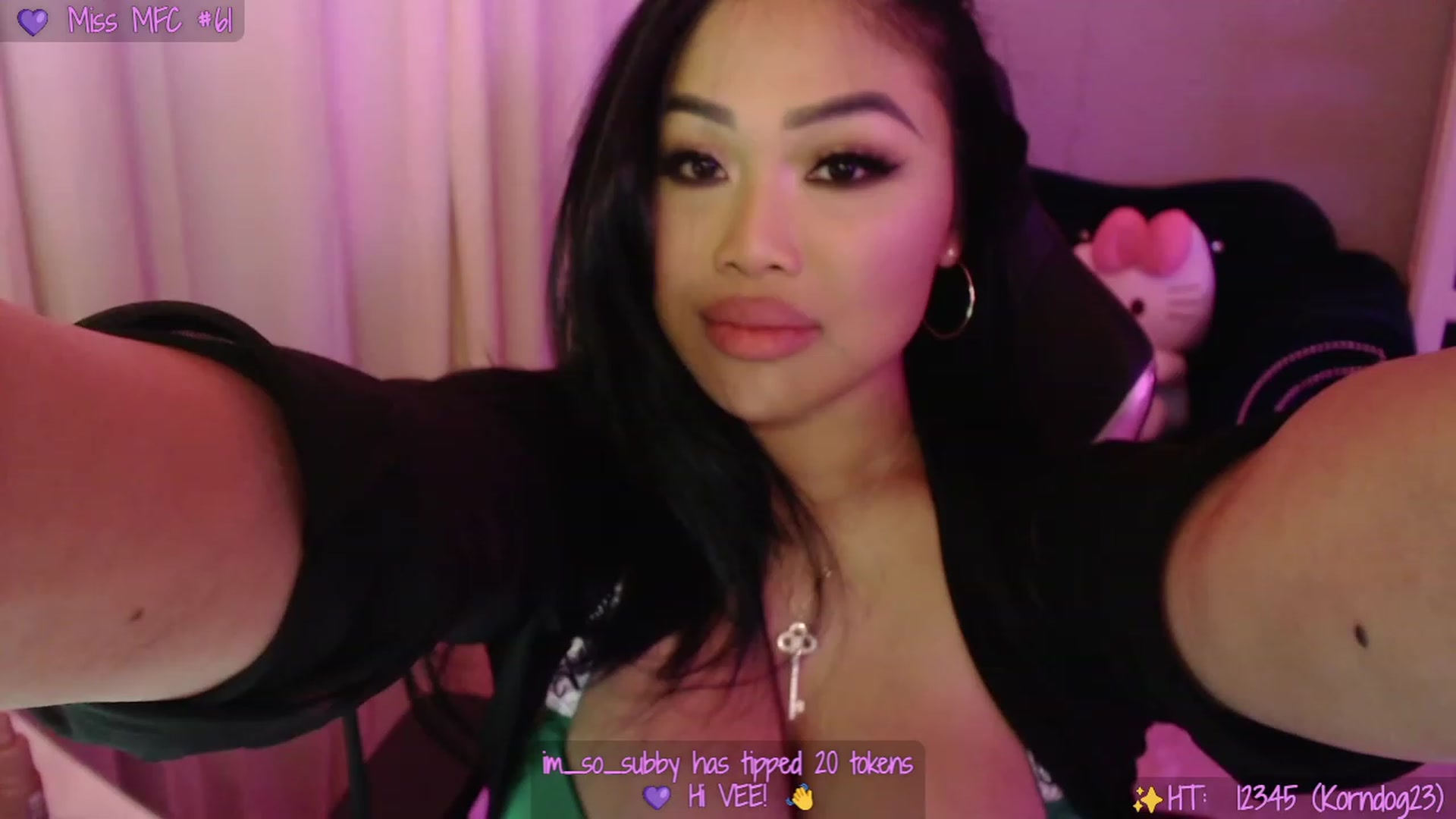 Gallery image thumbnail from SinCityVEE's myfreecams stream on, 07/30/2023, 10:46 image 16 of 20