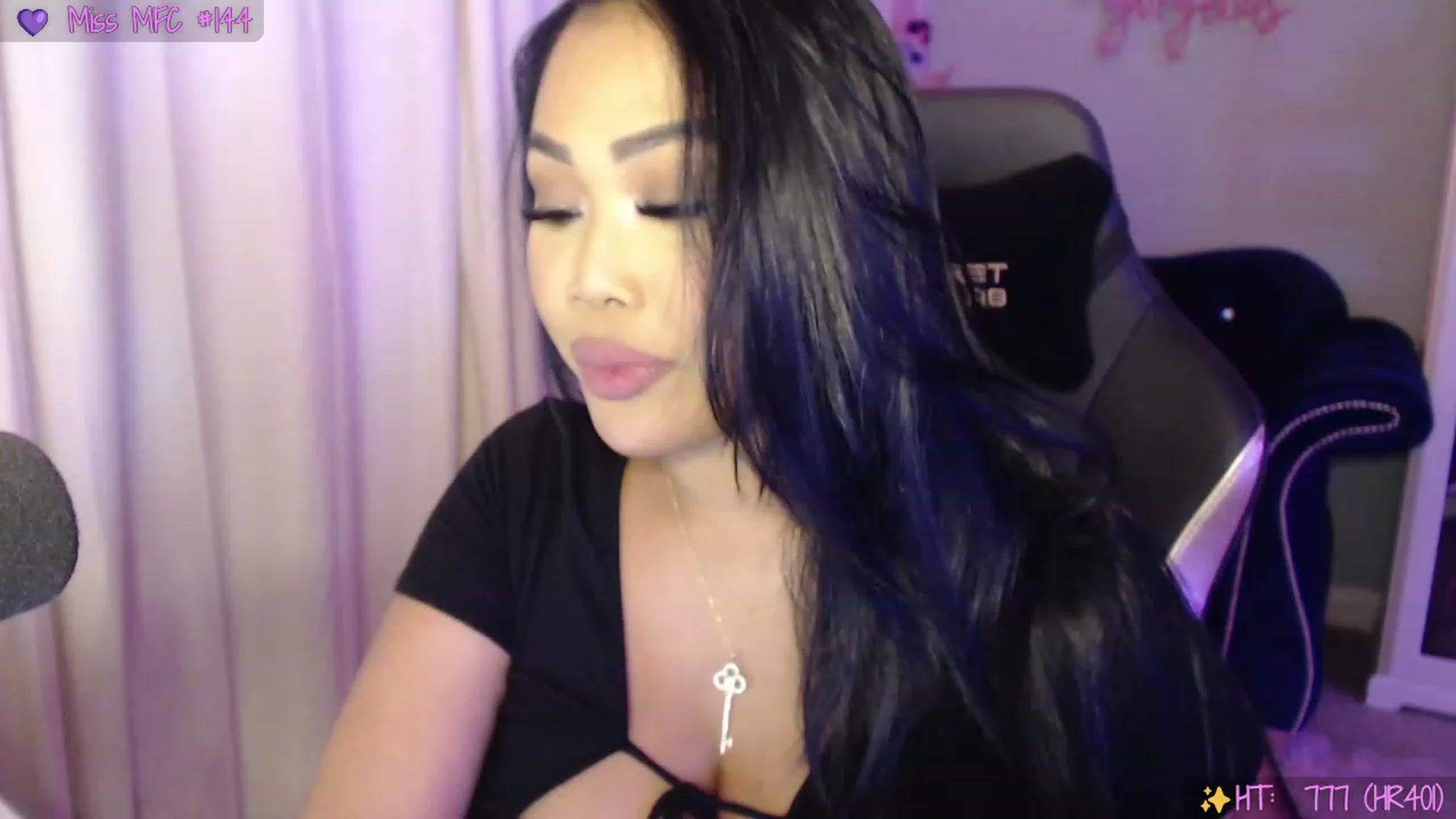 Gallery image thumbnail from SinCityVEE's myfreecams stream on, 08/05/2023, 08:42 image 5 of 20