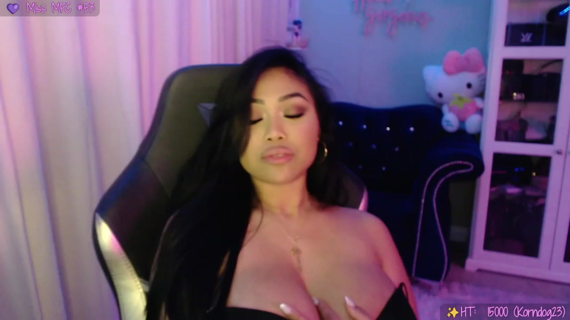 Gallery image thumbnail from SinCityVEE's myfreecams stream on, 08/12/2023, 12:07 image 19 of 20