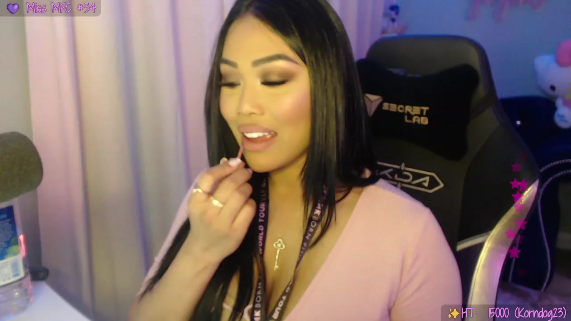 Gallery image thumbnail from SinCityVEE's myfreecams stream on, 08/20/2023, 10:02 image 6 of 20