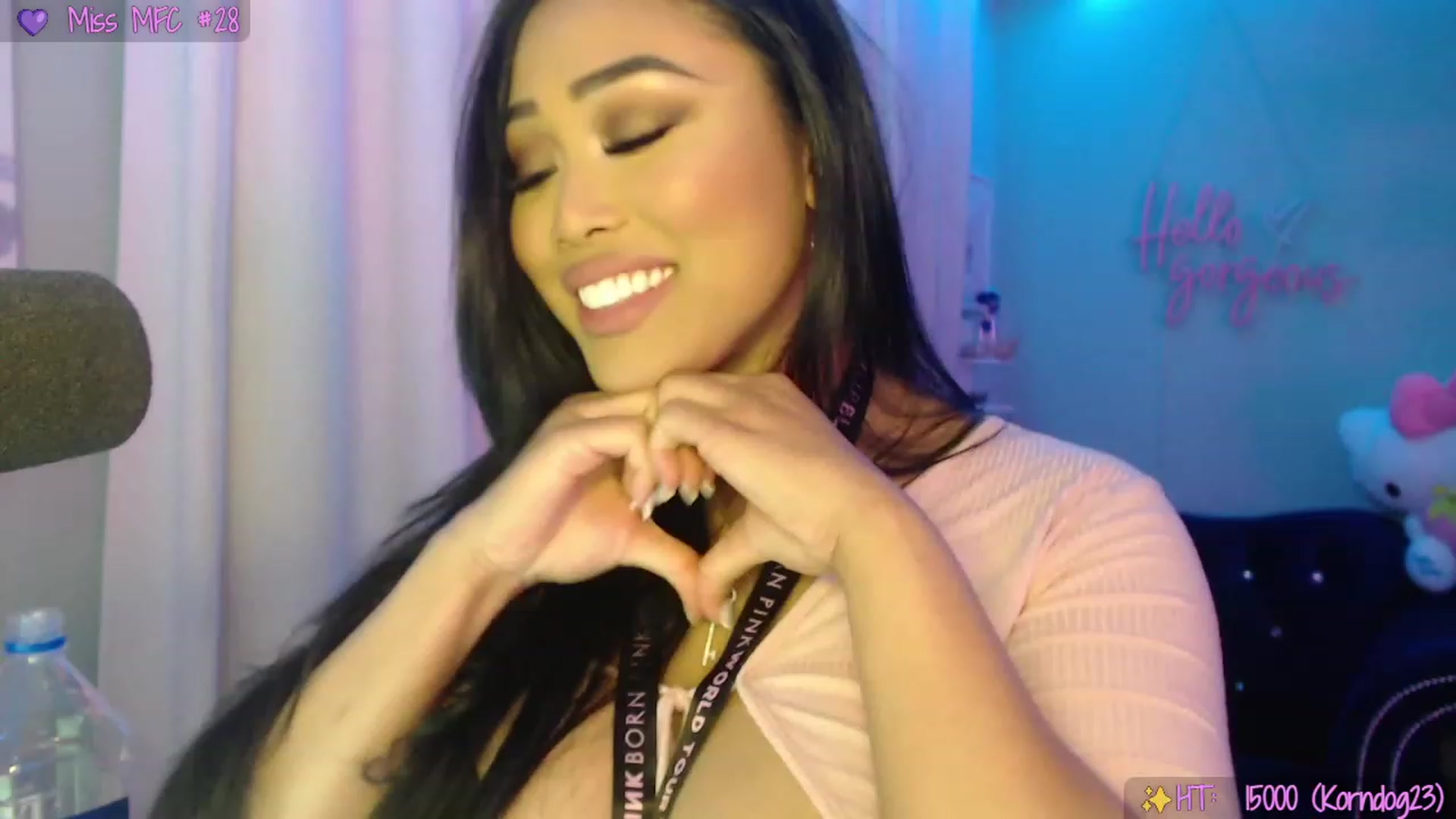 Gallery image thumbnail from SinCityVEE's myfreecams stream on, 08/20/2023, 10:02 image 13 of 20
