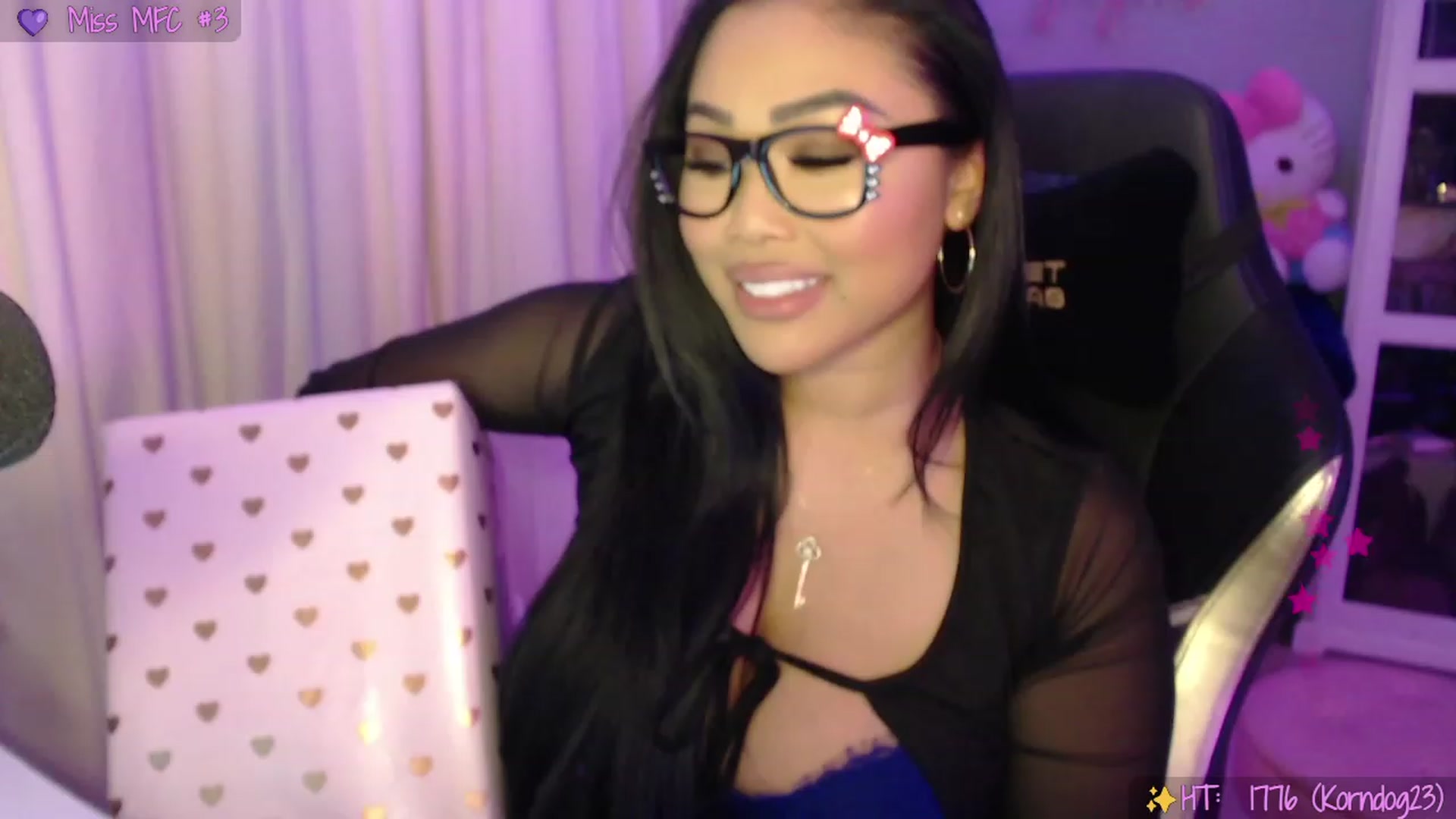 Gallery image thumbnail from SinCityVEE's myfreecams stream on, 09/08/2023, 05:36 image 9 of 20