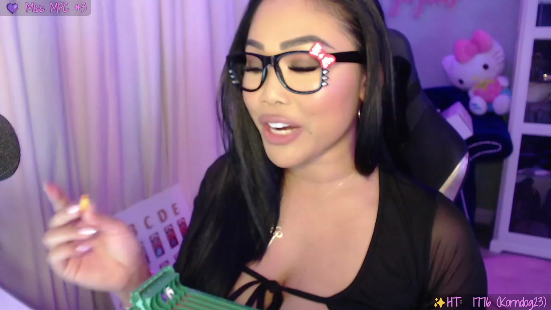 Gallery image thumbnail from SinCityVEE's myfreecams stream on, 09/08/2023, 05:36 image 5 of 20