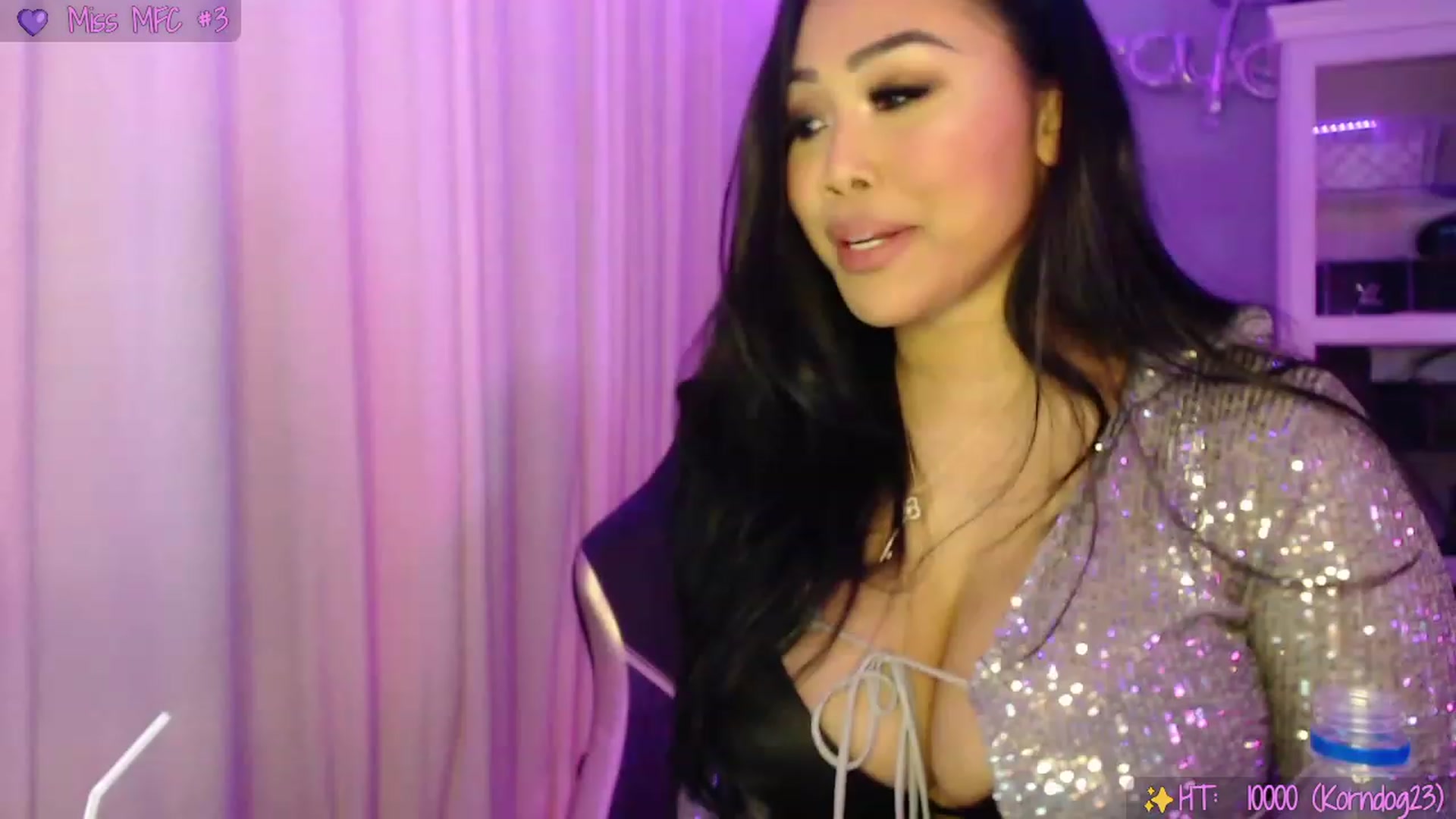 Gallery image thumbnail from SinCityVEE's myfreecams stream on, 09/16/2023, 08:37 image 8 of 20
