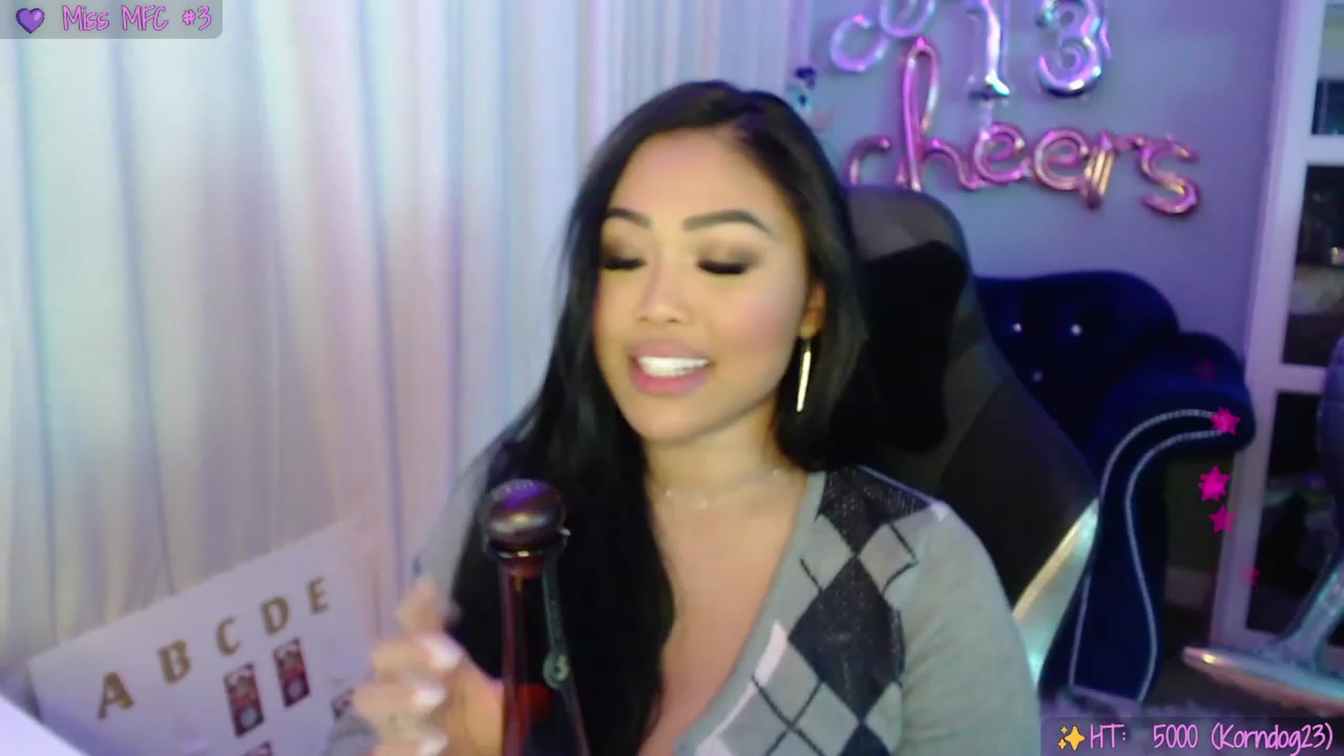 Gallery image thumbnail from SinCityVEE's myfreecams stream on, 09/18/2023, 07:25 image 14 of 20