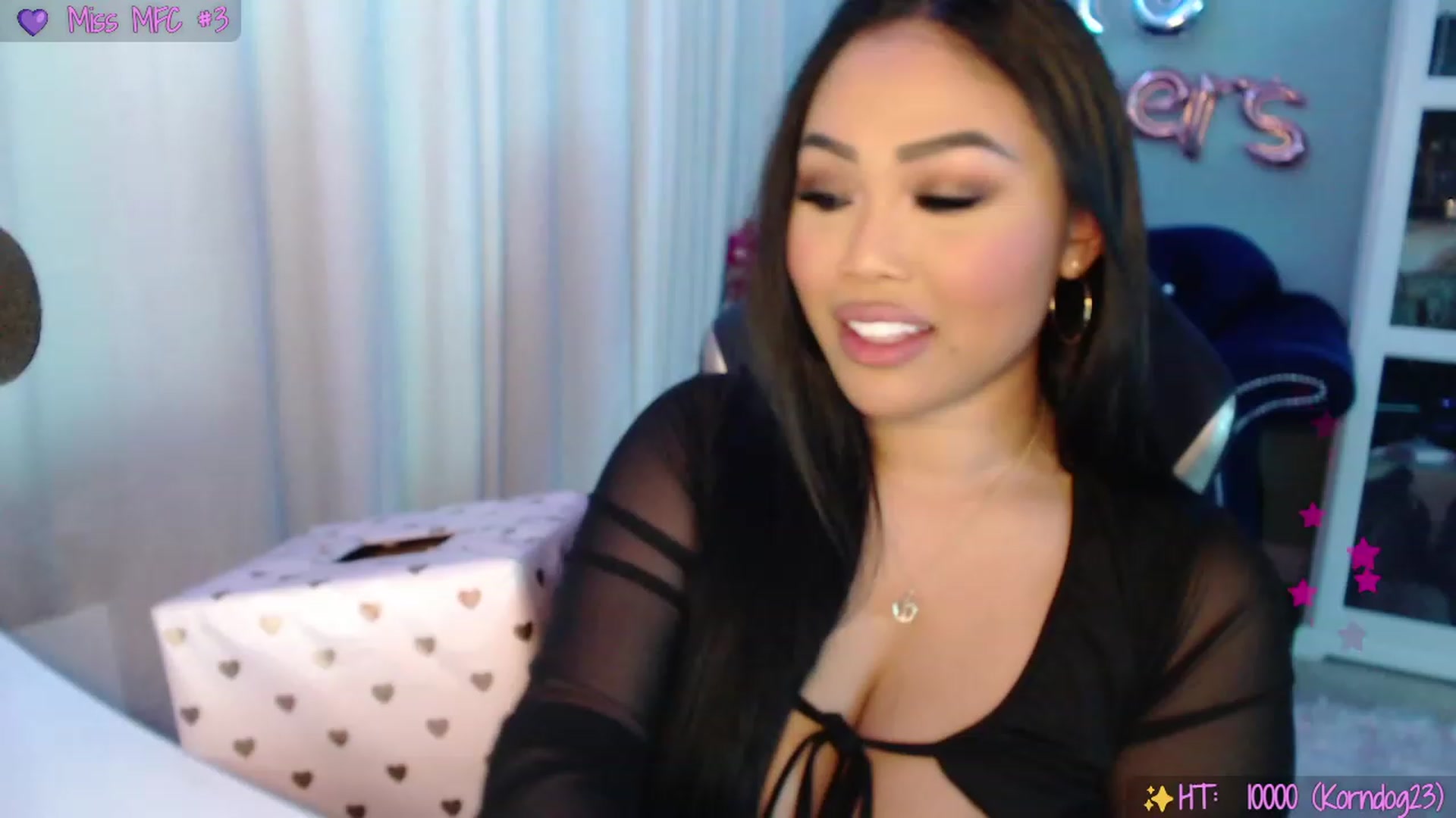 Gallery image thumbnail from SinCityVEE's myfreecams stream on, 09/23/2023, 06:18 image 10 of 20