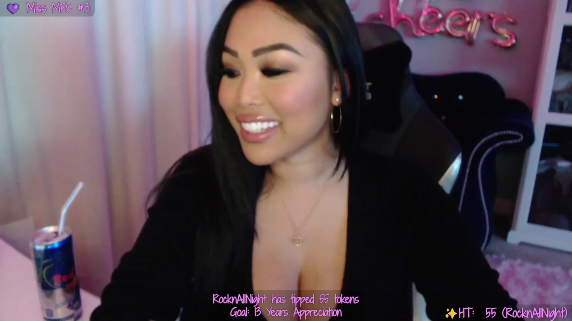 Gallery image thumbnail from SinCityVEE's myfreecams stream on, 09/24/2023, 06:28 image 11 of 20