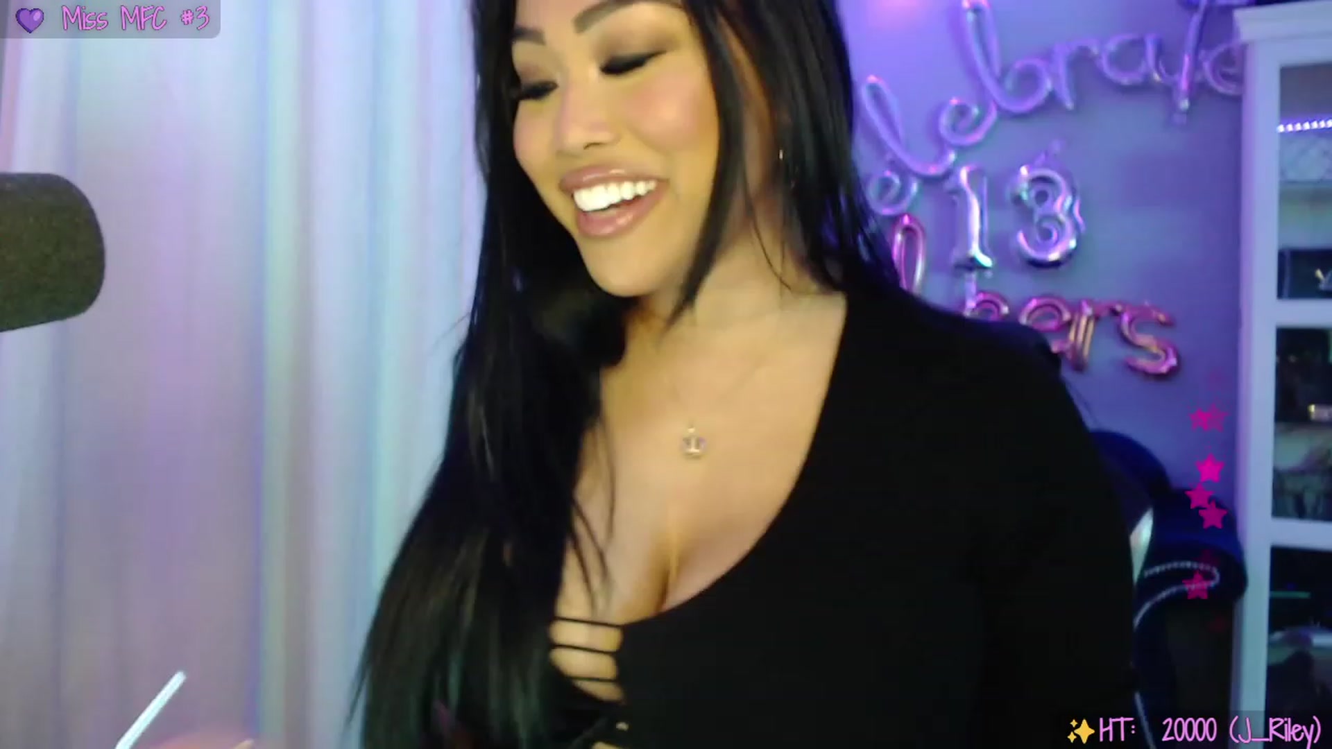 Gallery image thumbnail from SinCityVEE's myfreecams stream on, 09/24/2023, 06:28 image 19 of 20