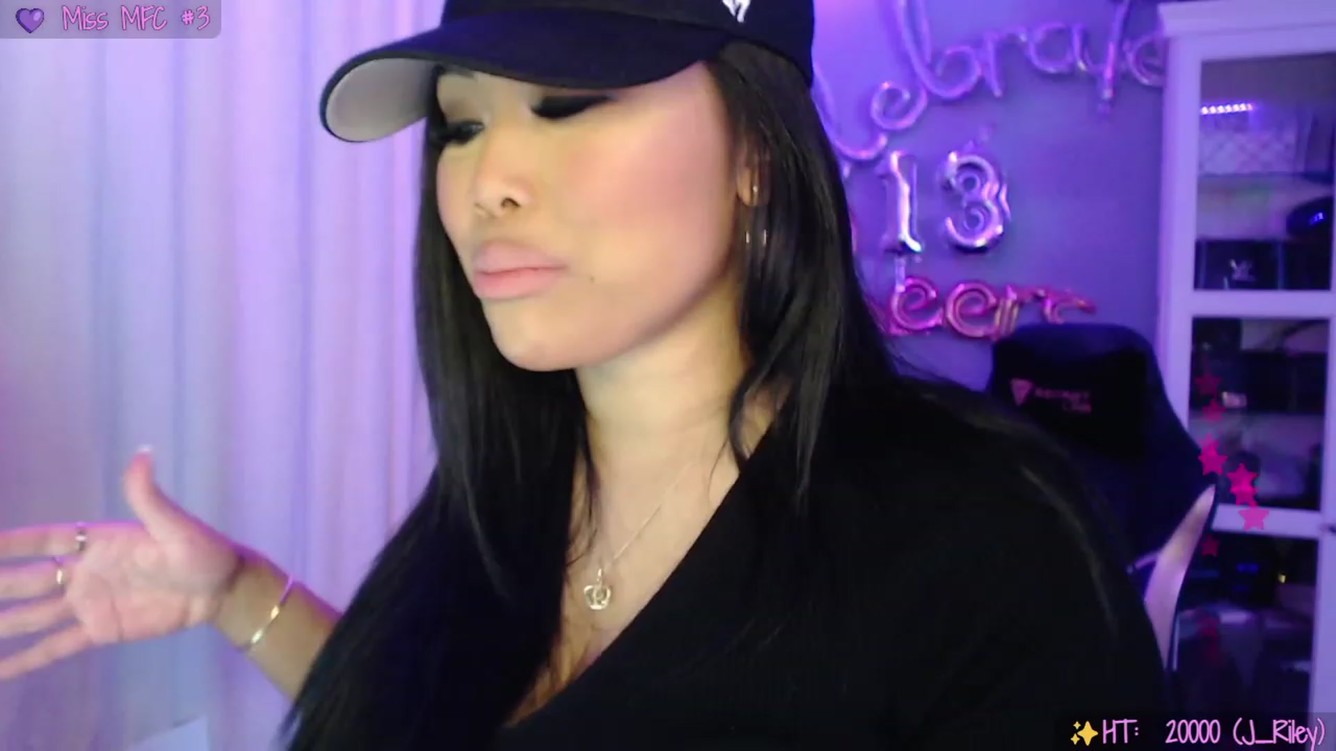 Gallery image thumbnail from SinCityVEE's myfreecams stream on, 09/24/2023, 08:24 image 16 of 20