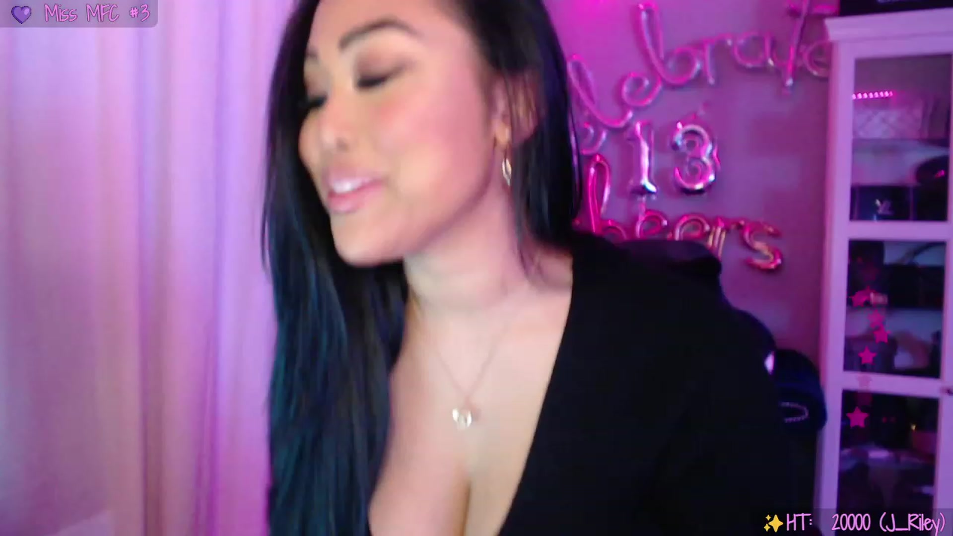 Gallery image thumbnail from SinCityVEE's myfreecams stream on, 09/24/2023, 08:24 image 8 of 20