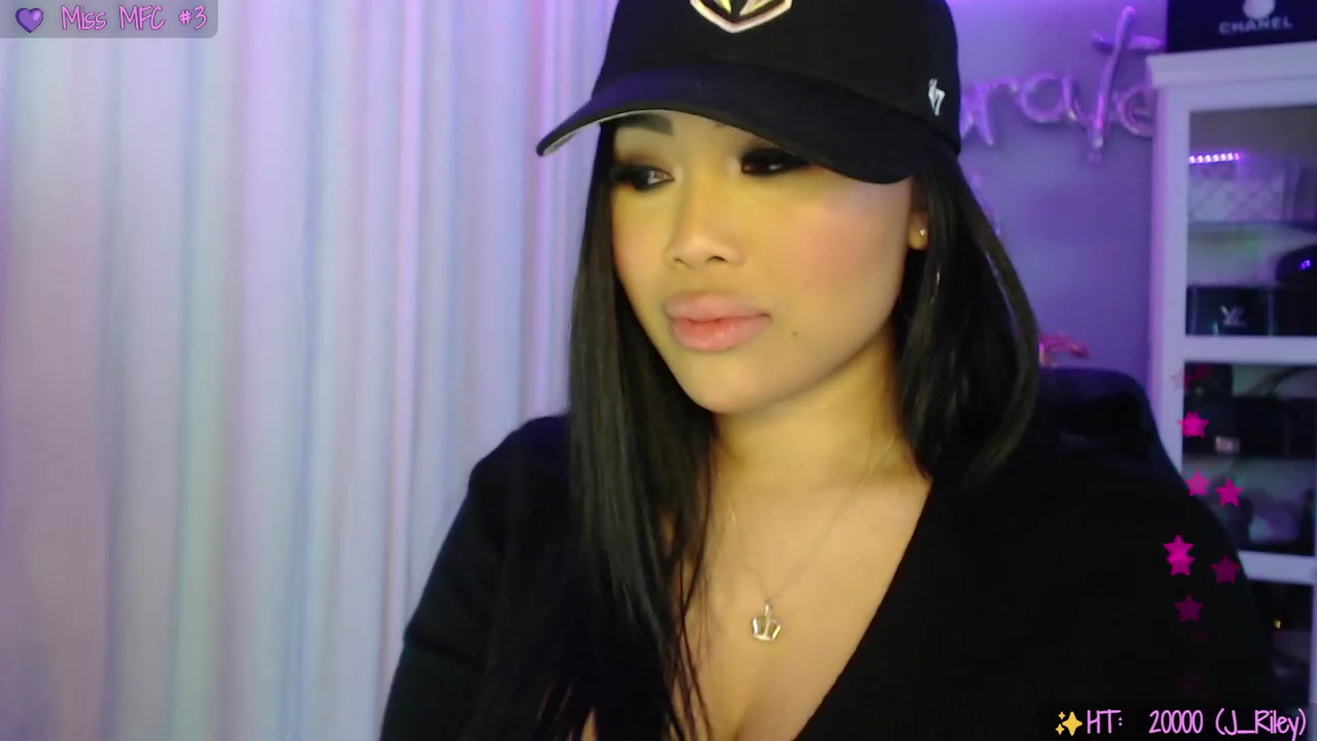 Gallery image thumbnail from SinCityVEE's myfreecams stream on, 09/24/2023, 08:24 image 19 of 20