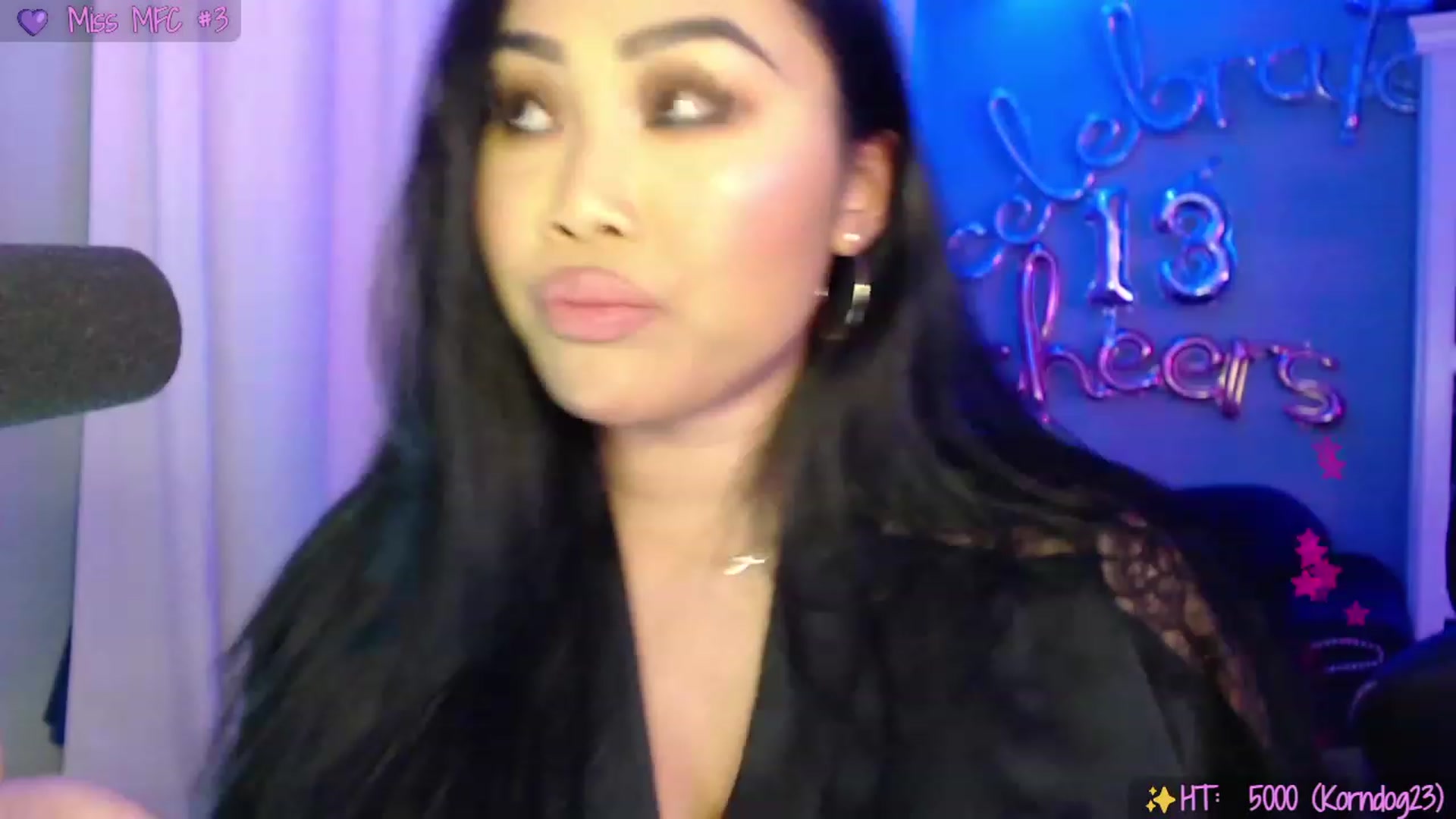 Gallery image thumbnail from SinCityVEE's myfreecams stream on, 09/27/2023, 07:23 image 8 of 20