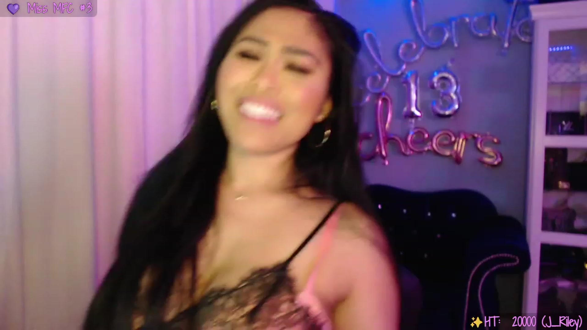 Gallery image thumbnail from SinCityVEE's myfreecams stream on, 09/27/2023, 07:23 image 19 of 20