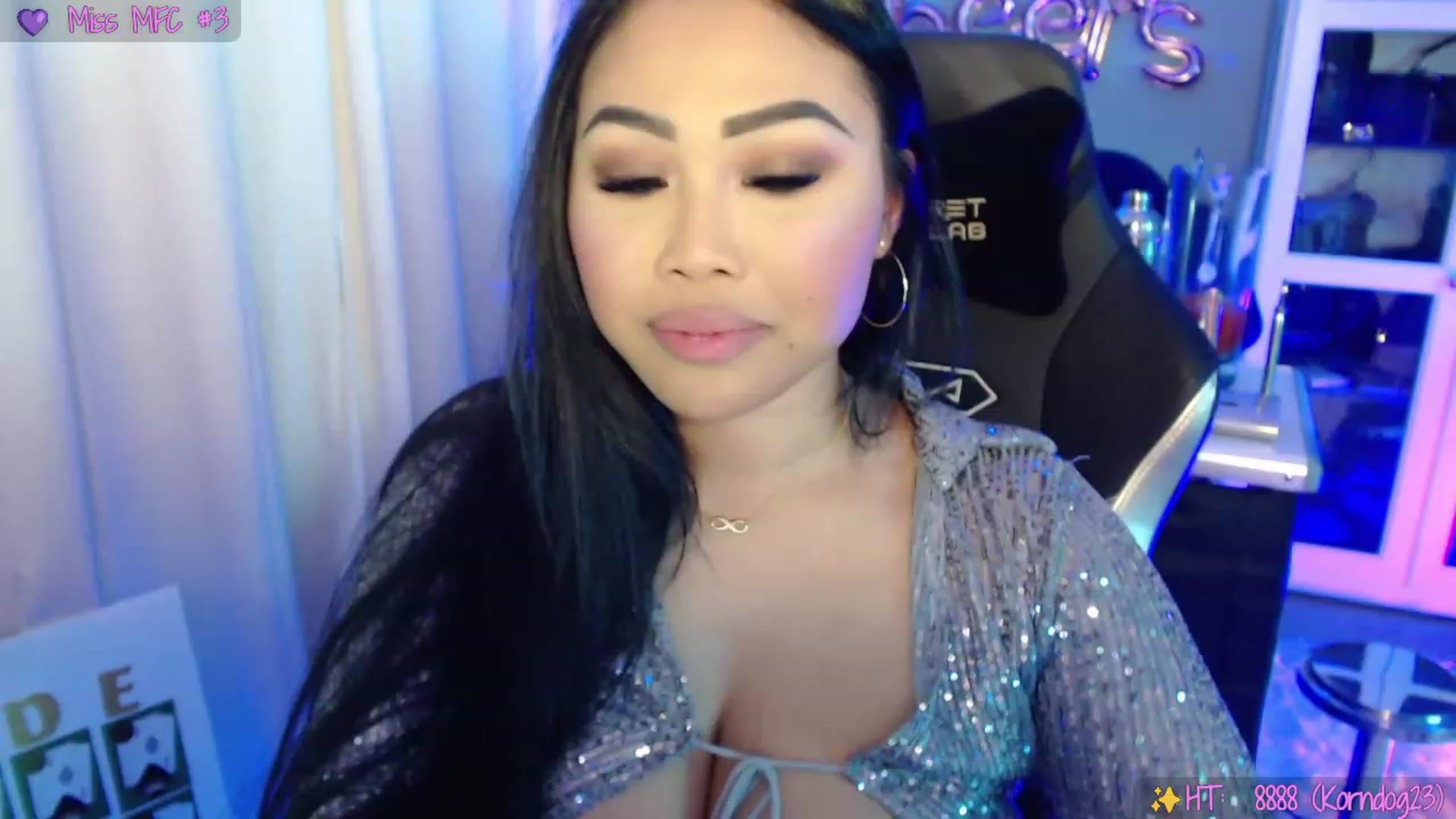 Gallery image thumbnail from SinCityVEE's myfreecams stream on, 09/29/2023, 07:36 image 7 of 20