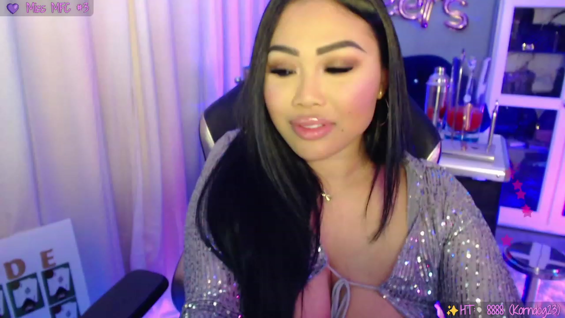 Gallery image thumbnail from SinCityVEE's myfreecams stream on, 09/29/2023, 07:36 image 9 of 20