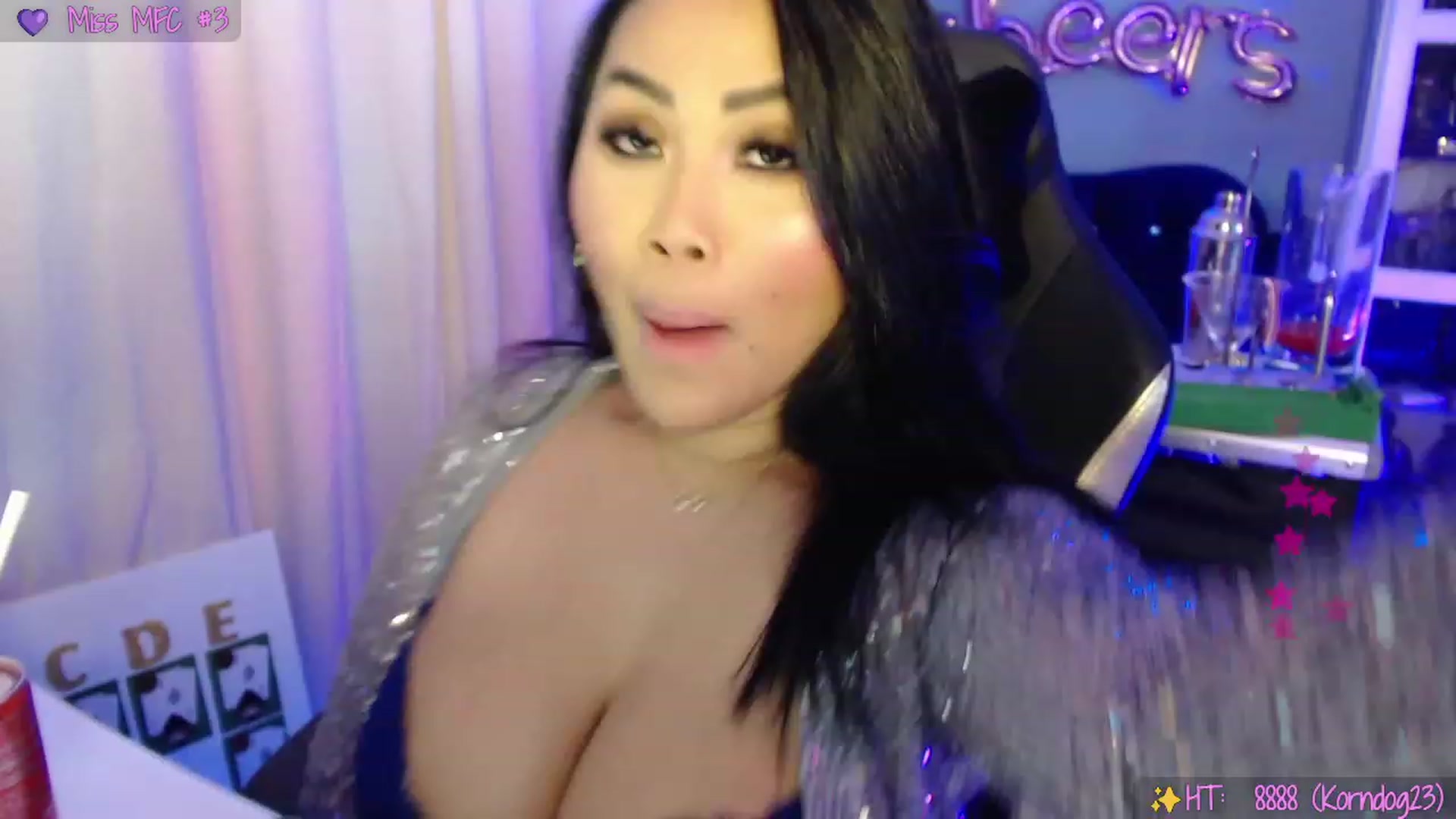 Gallery image thumbnail from SinCityVEE's myfreecams stream on, 09/29/2023, 09:47 image 3 of 20