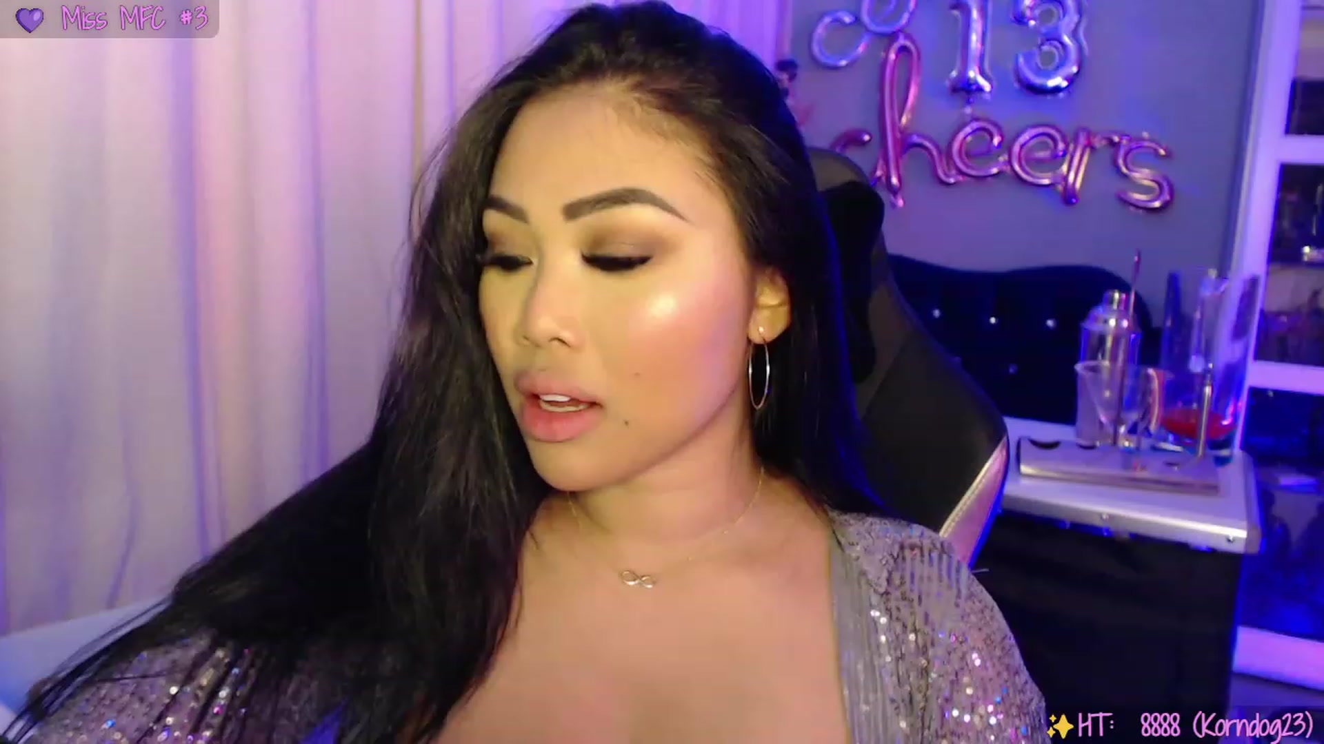 Gallery image thumbnail from SinCityVEE's myfreecams stream on, 09/29/2023, 09:47 image 8 of 20