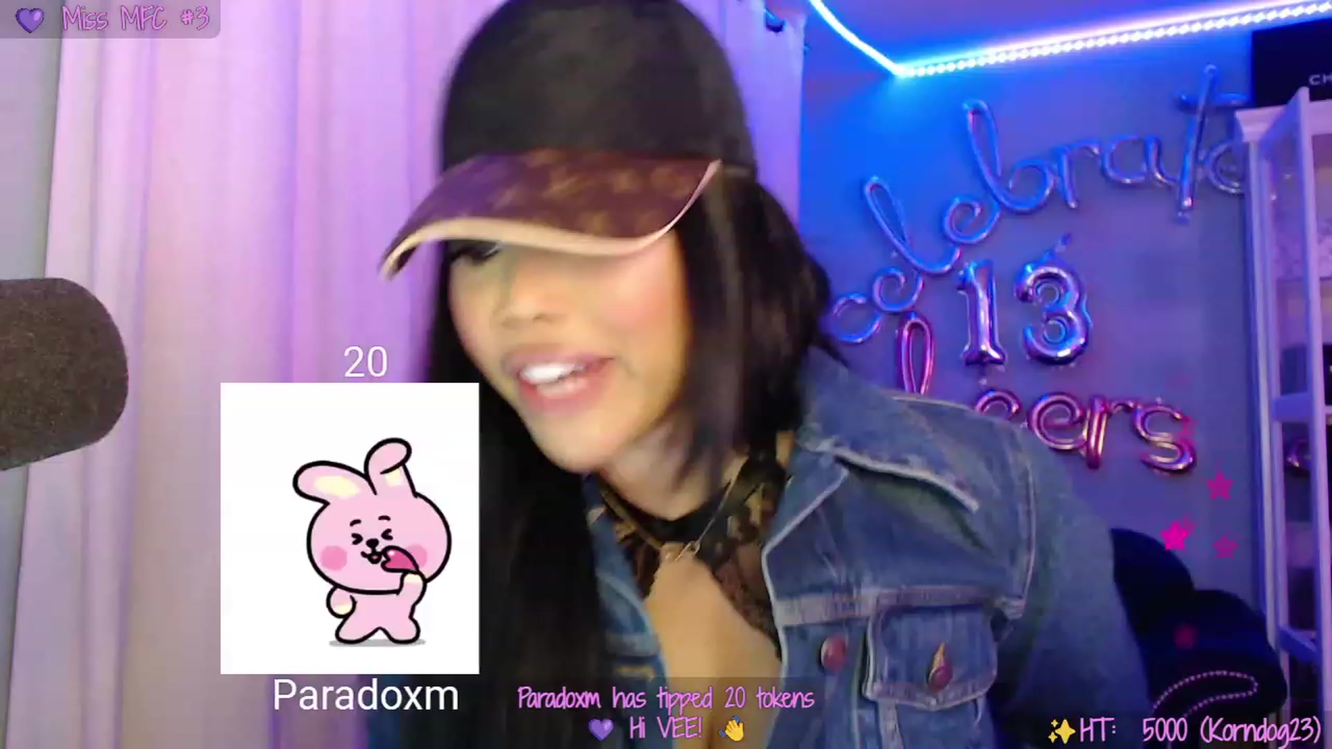 Gallery image thumbnail from SinCityVEE's myfreecams stream on, 09/30/2023, 08:29 image 18 of 20