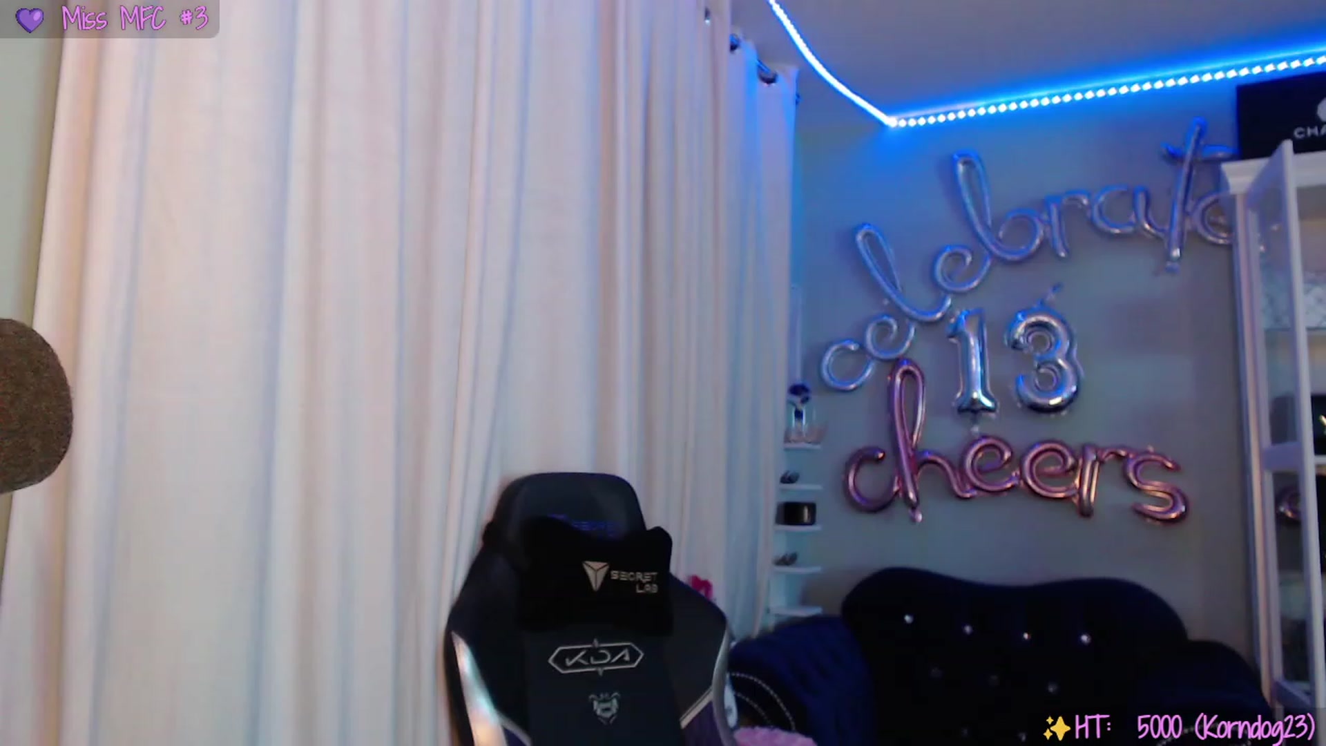 Gallery image thumbnail from SinCityVEE's myfreecams stream on, 09/30/2023, 08:29 image 17 of 20