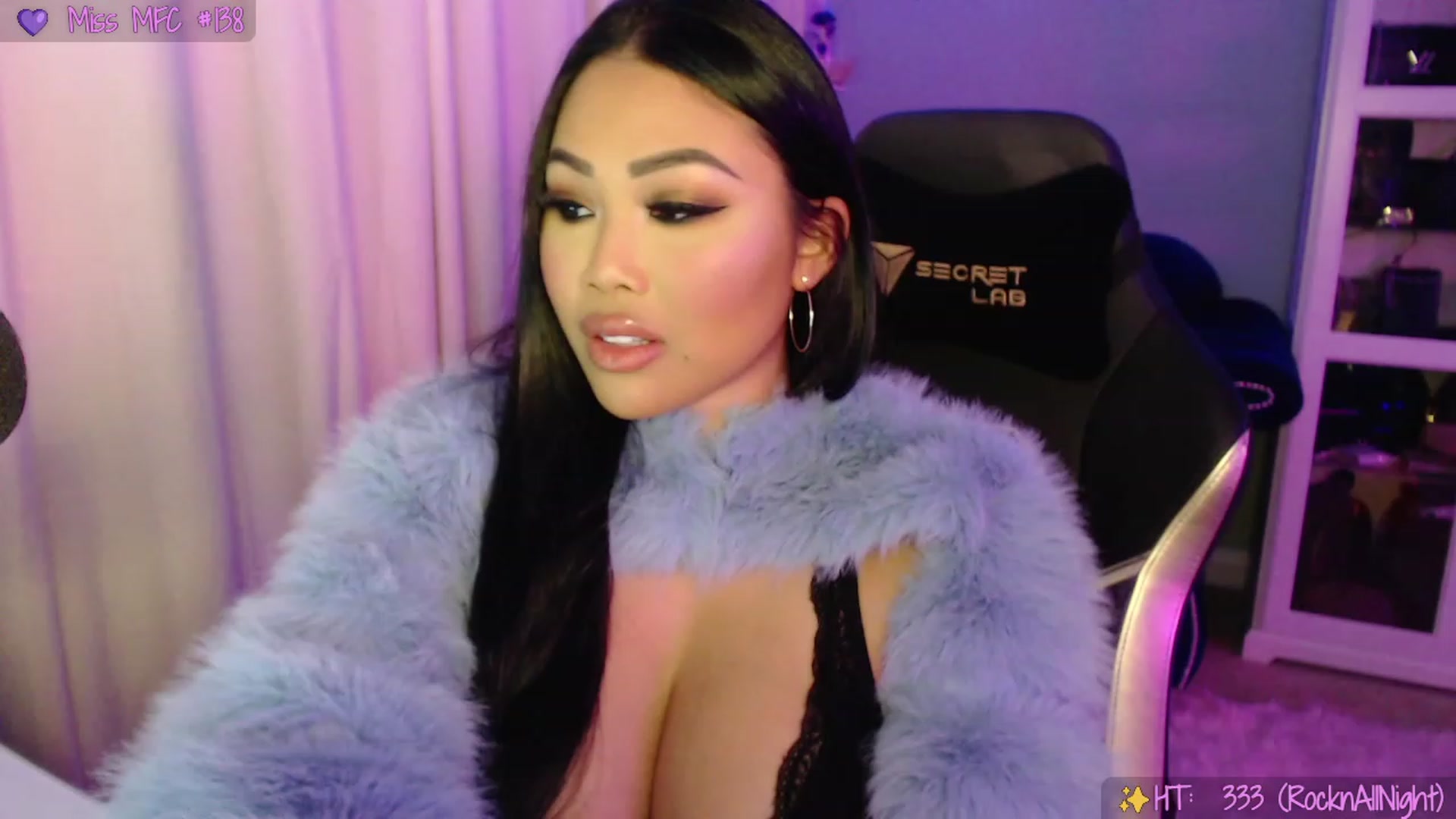 Gallery image thumbnail from SinCityVEE's myfreecams stream on, 10/02/2023, 07:27 image 4 of 20
