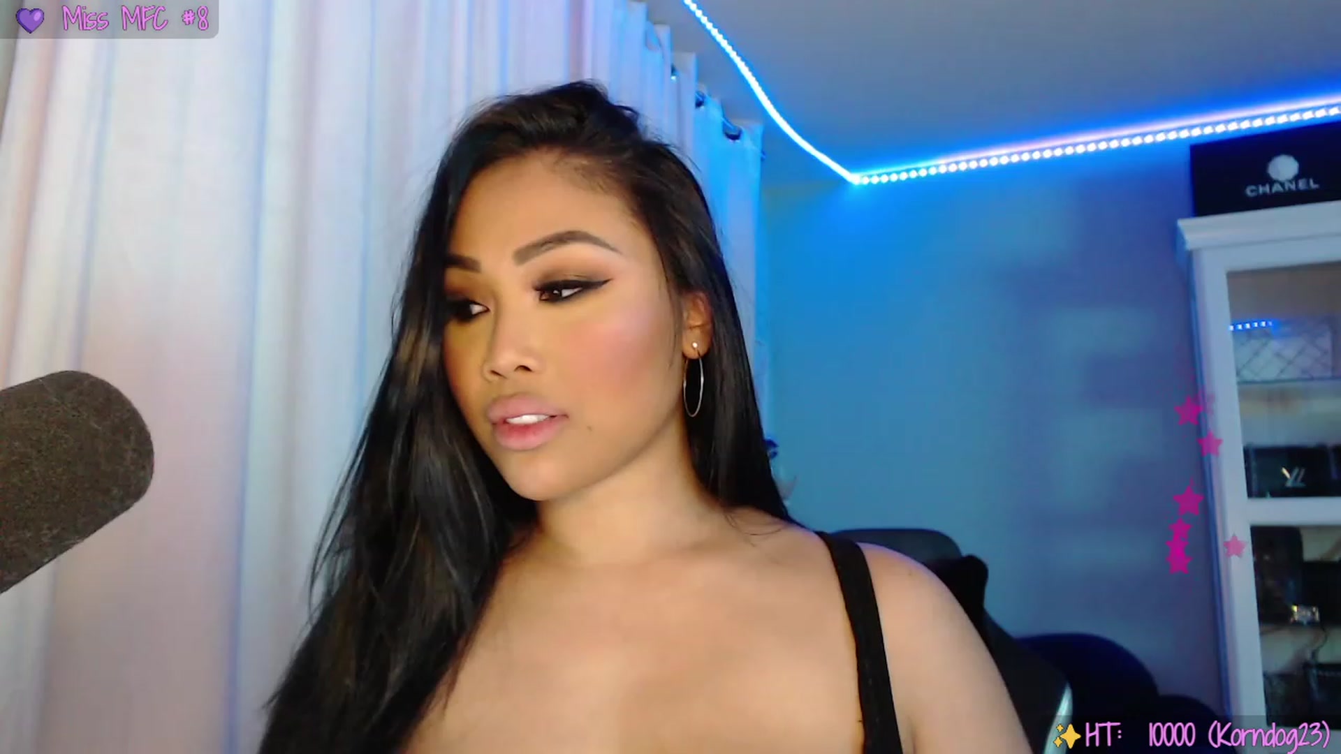 Gallery image thumbnail from SinCityVEE's myfreecams stream on, 10/02/2023, 08:36 image 6 of 20