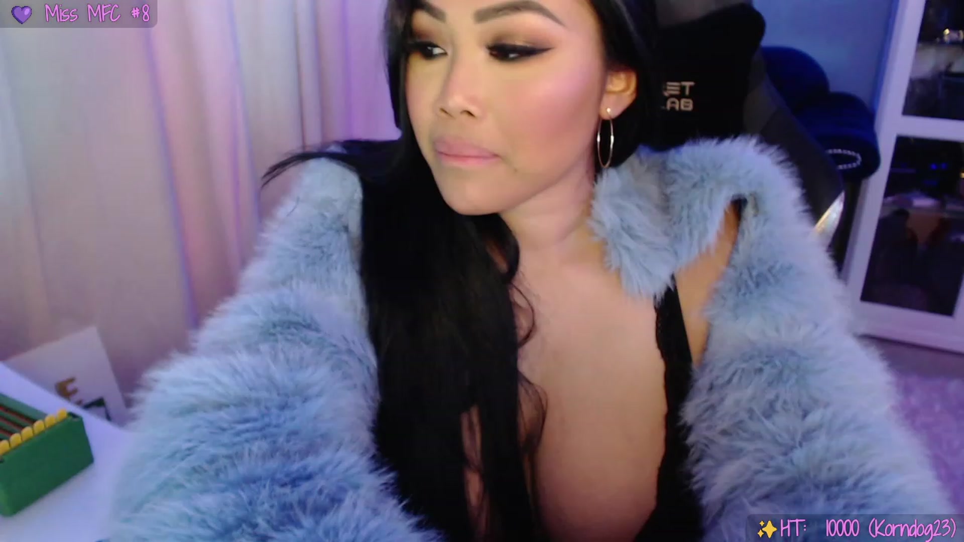 Gallery image thumbnail from SinCityVEE's myfreecams stream on, 10/02/2023, 08:36 image 14 of 20