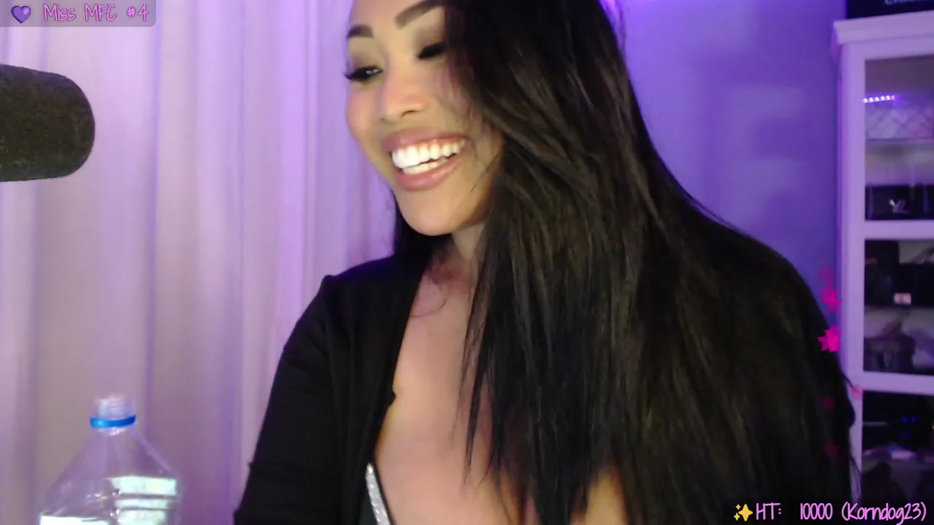 Gallery image thumbnail from SinCityVEE's myfreecams stream on, 11/01/2023, 07:56 image 14 of 20