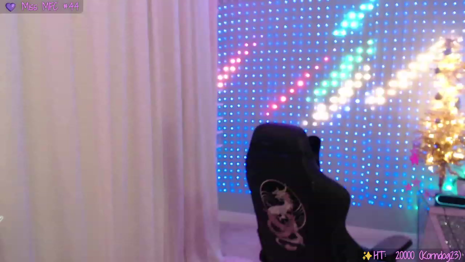 Gallery image thumbnail from SinCityVEE's myfreecams stream on, 11/16/2023, 07:42 image 11 of 20