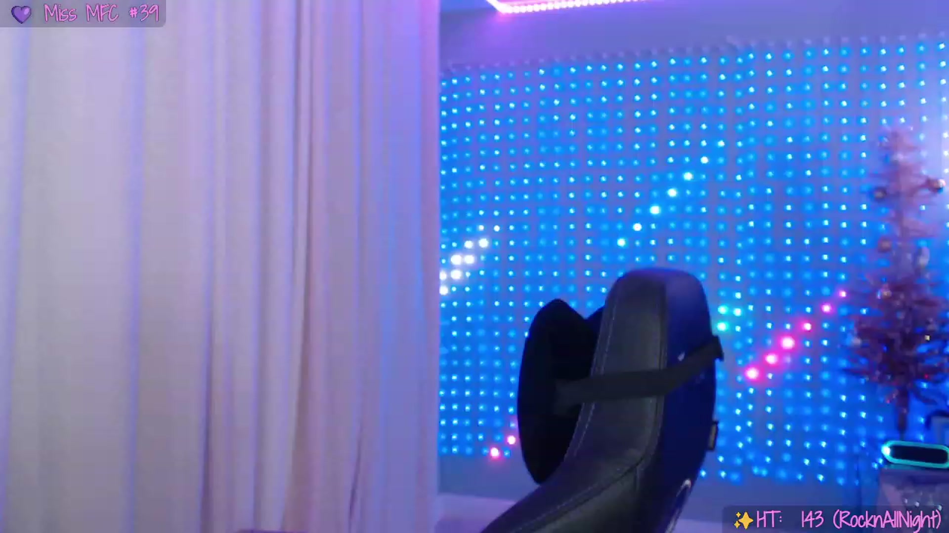 Gallery image thumbnail from SinCityVEE's myfreecams stream on, 11/18/2023, 09:58 image 3 of 20