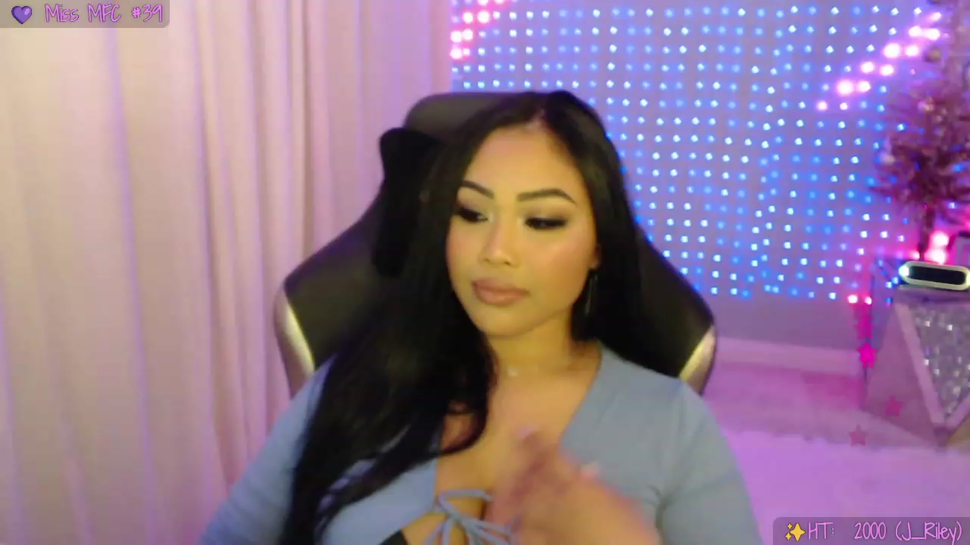 Gallery image thumbnail from SinCityVEE's myfreecams stream on, 11/18/2023, 09:58 image 4 of 20