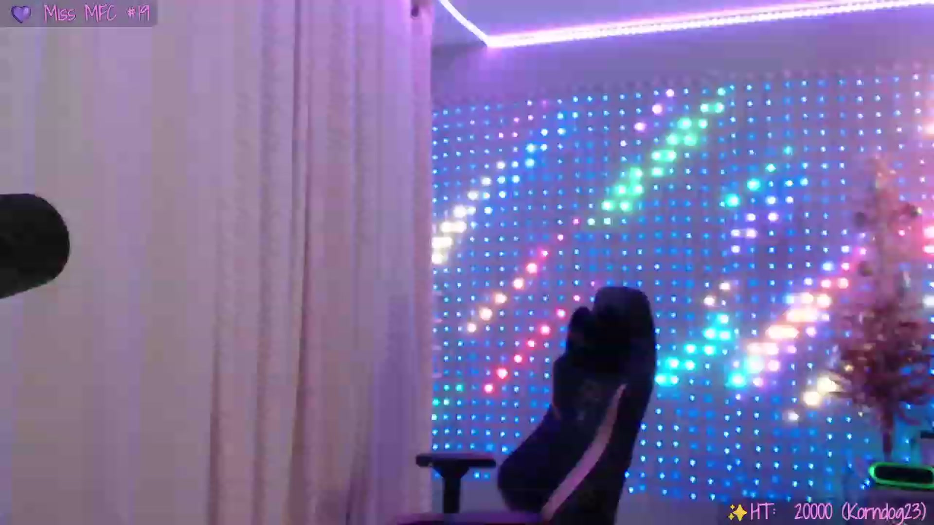 Gallery image thumbnail from SinCityVEE's myfreecams stream on, 11/18/2023, 11:36 image 14 of 20
