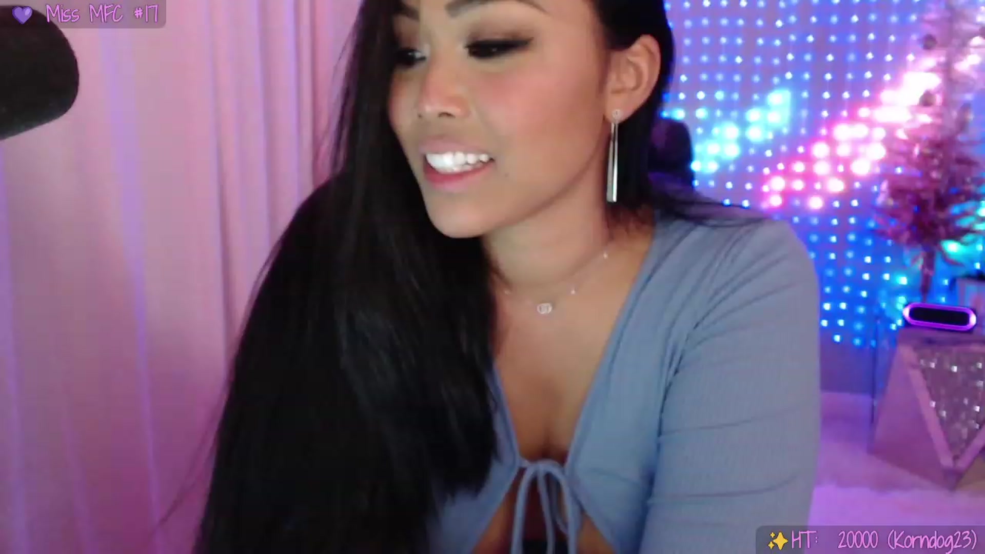 Gallery image thumbnail from SinCityVEE's myfreecams stream on, 11/18/2023, 11:36 image 20 of 20