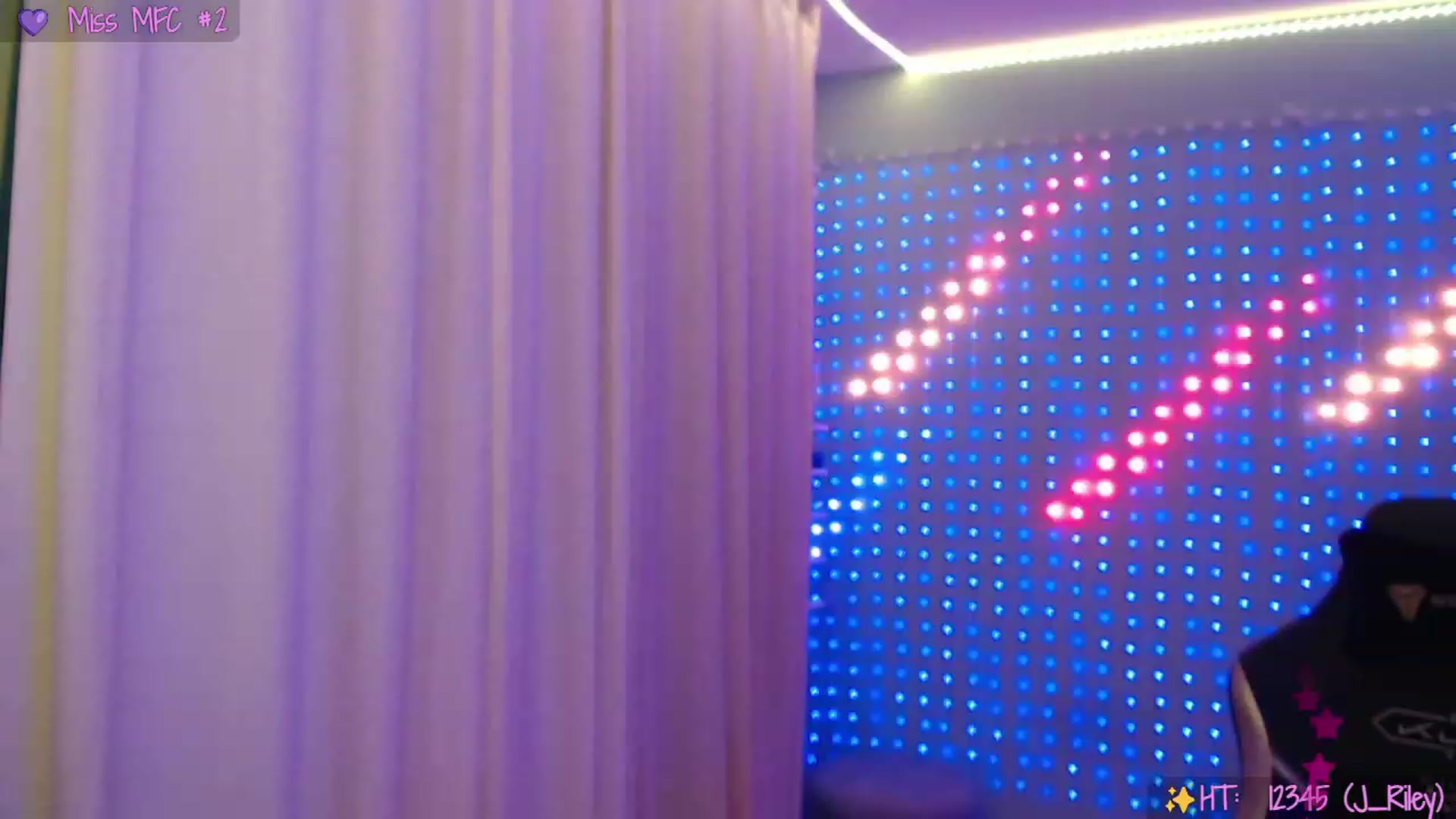 Gallery image thumbnail from SinCityVEE's myfreecams stream on, 12/03/2023, 08:02 image 15 of 20