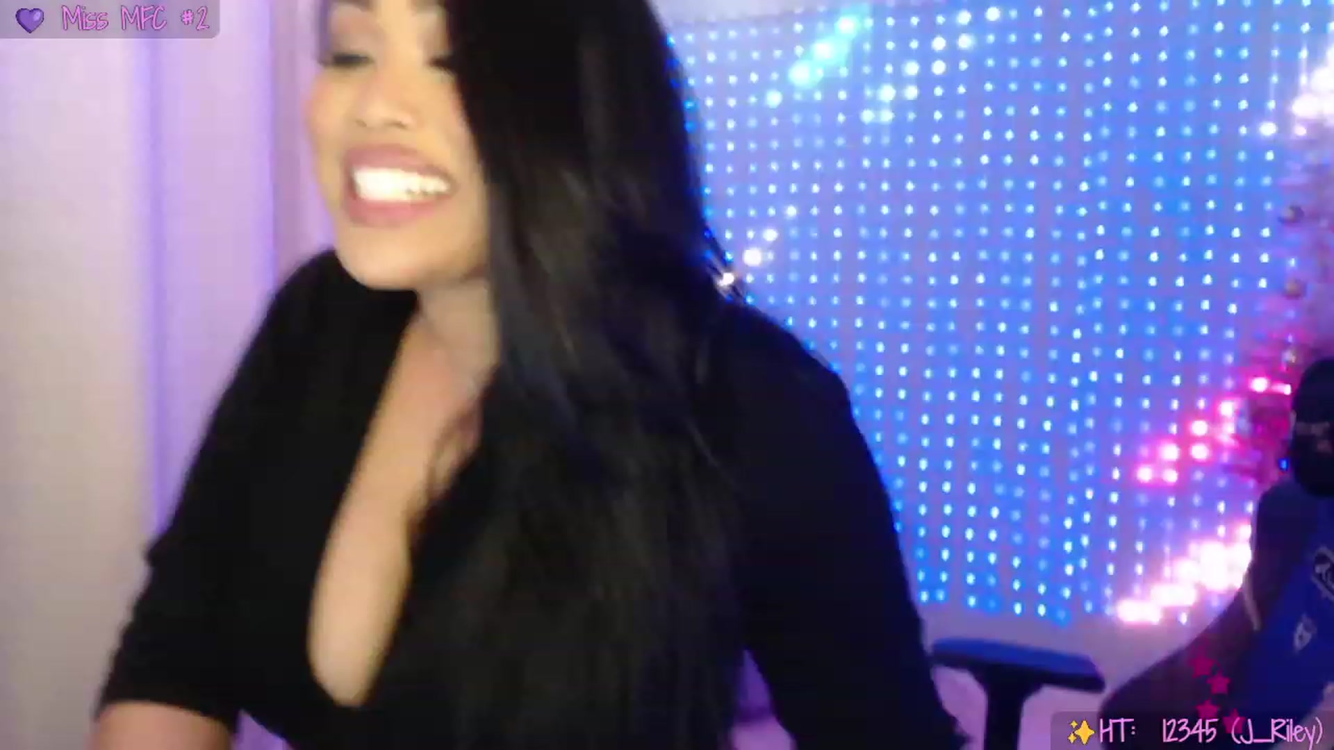 Gallery image thumbnail from SinCityVEE's myfreecams stream on, 12/03/2023, 08:02 image 9 of 20