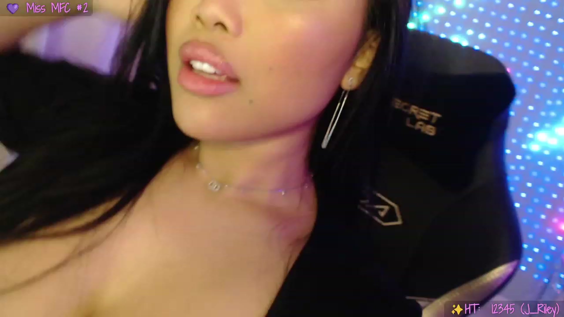 Gallery image thumbnail from SinCityVEE's myfreecams stream on, 12/03/2023, 08:47 image 16 of 20