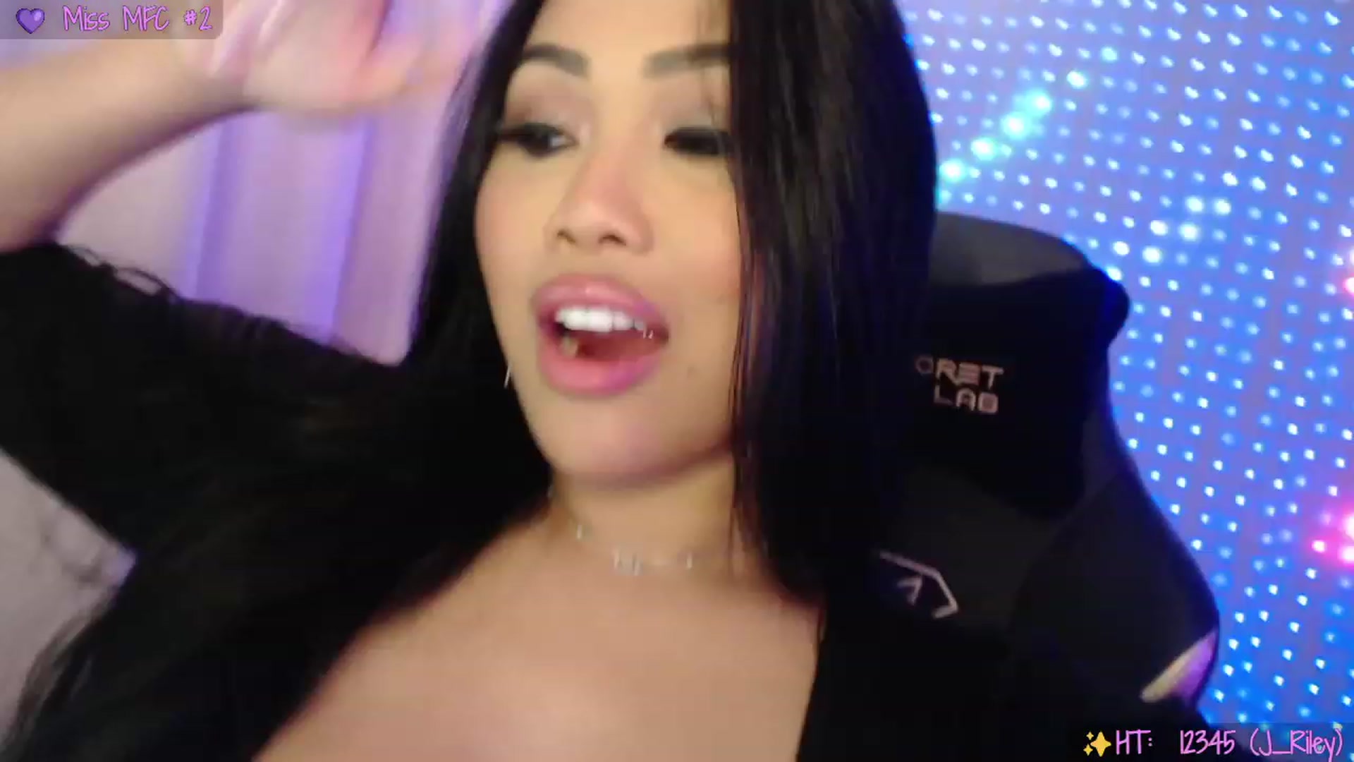 Gallery image thumbnail from SinCityVEE's myfreecams stream on, 12/03/2023, 08:47 image 13 of 20