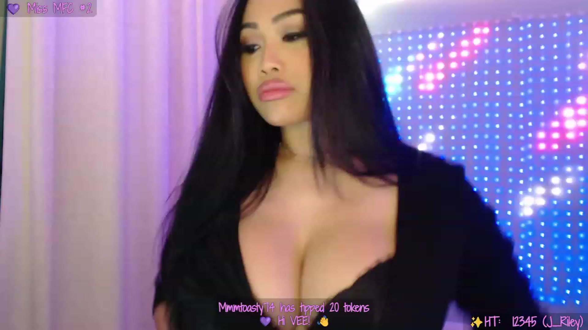 Gallery image thumbnail from SinCityVEE's myfreecams stream on, 12/03/2023, 09:24 image 13 of 20