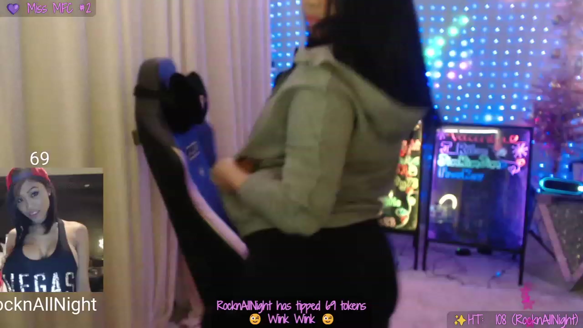 Gallery image thumbnail from SinCityVEE's myfreecams stream on, 12/08/2023, 11:24 image 14 of 20