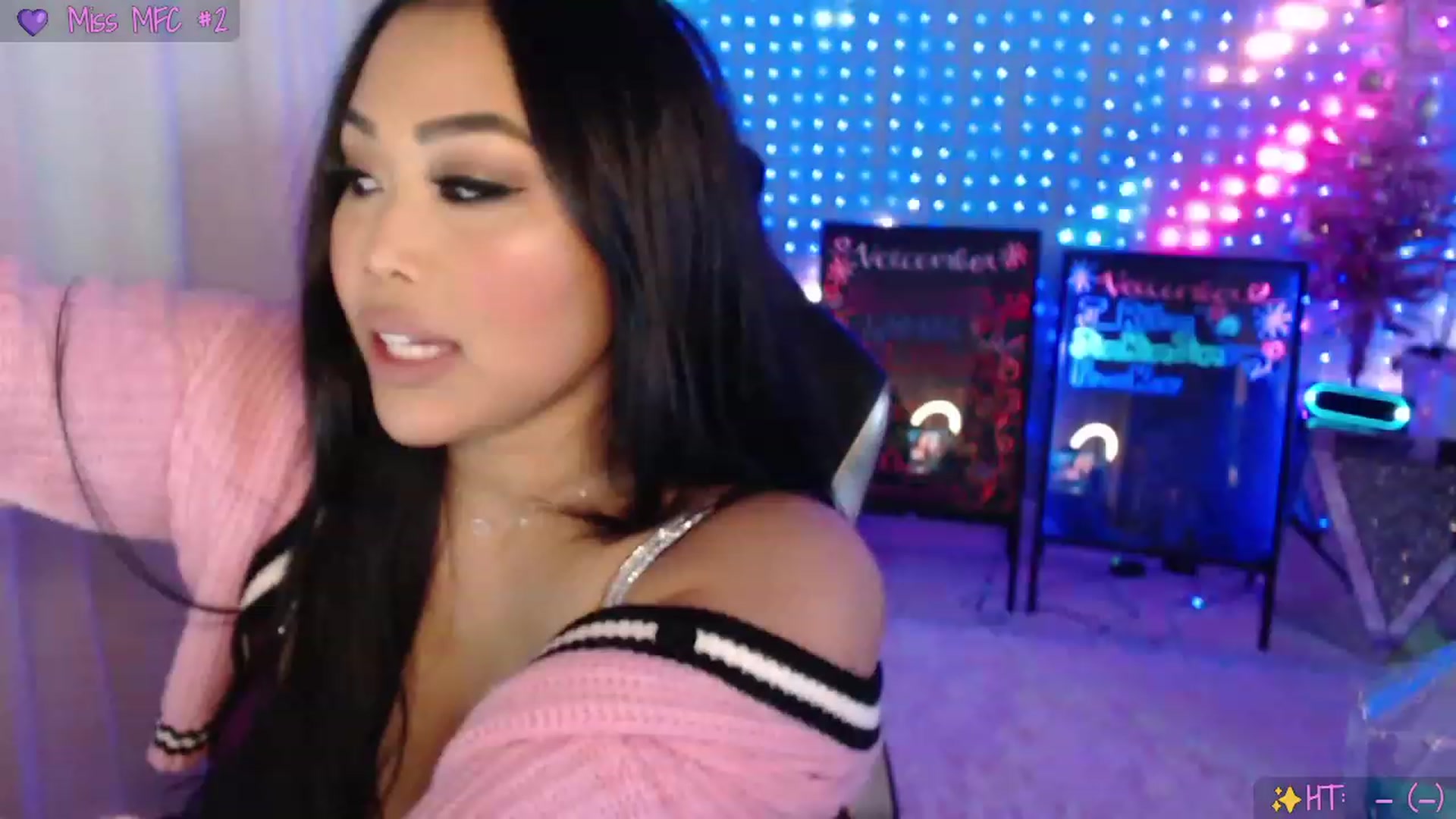 Gallery image thumbnail from SinCityVEE's myfreecams stream on, 12/09/2023, 07:15 image 10 of 20