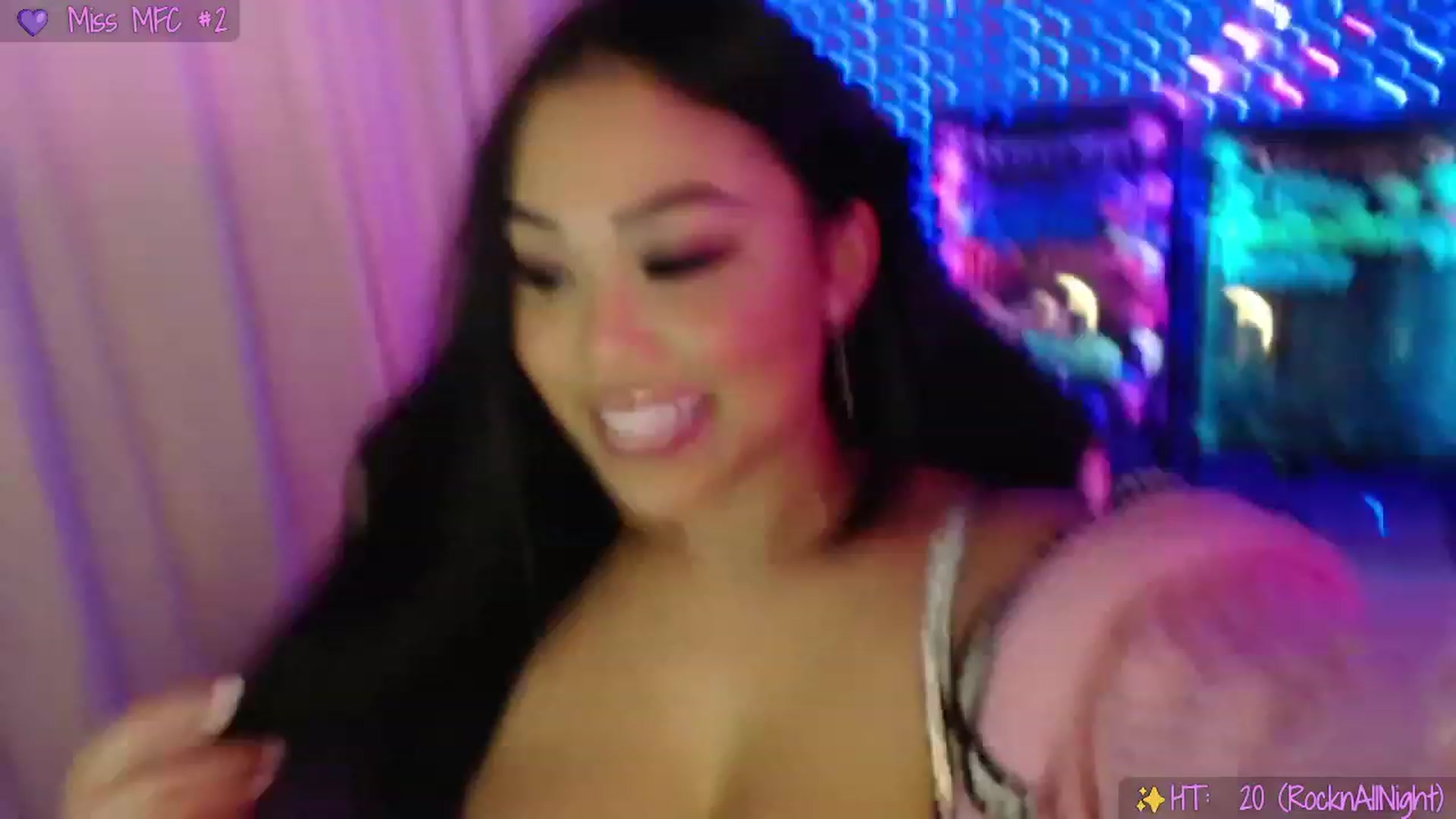 Gallery image thumbnail from SinCityVEE's myfreecams stream on, 12/09/2023, 07:15 image 12 of 20