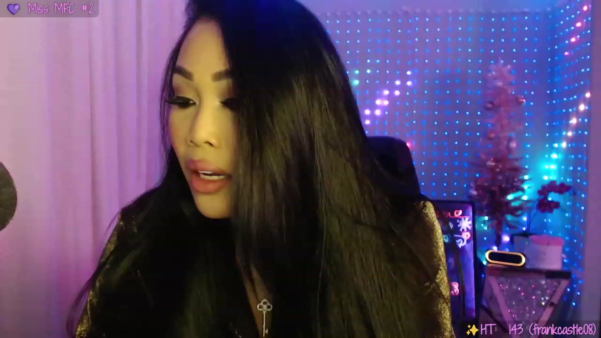 Gallery image thumbnail from SinCityVEE's myfreecams stream on, 12/14/2023, 07:27 image 12 of 20