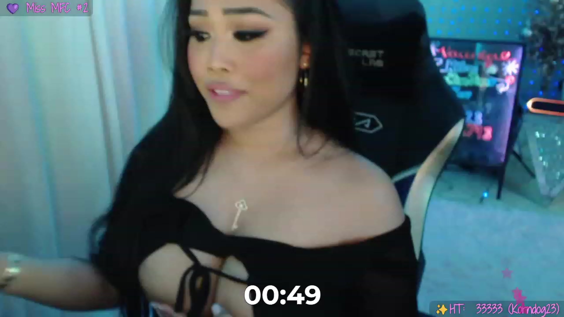Gallery image thumbnail from SinCityVEE's myfreecams stream on, 12/23/2023, 07:56 image 8 of 20