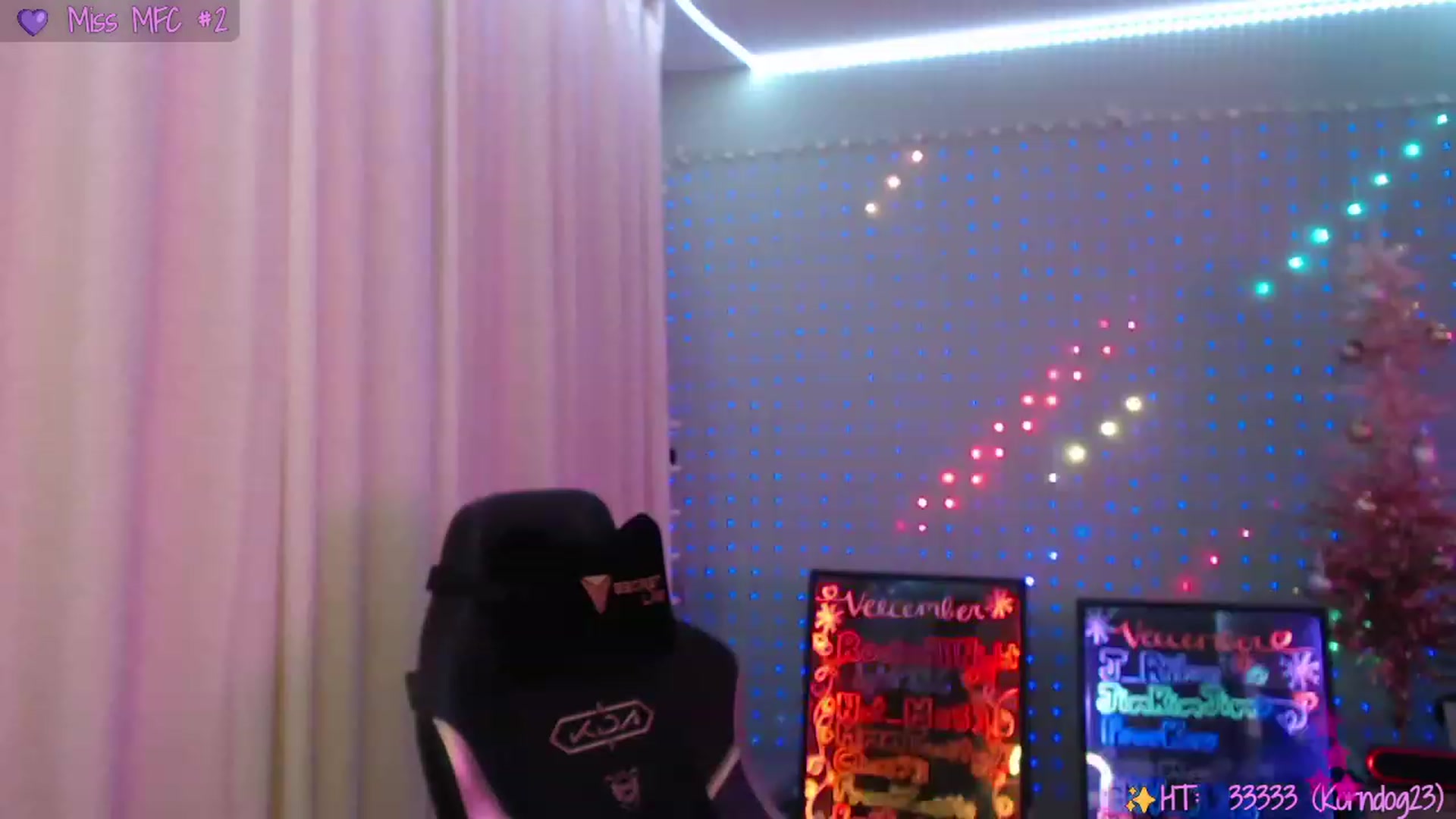 Gallery image thumbnail from SinCityVEE's myfreecams stream on, 12/23/2023, 07:56 image 19 of 20
