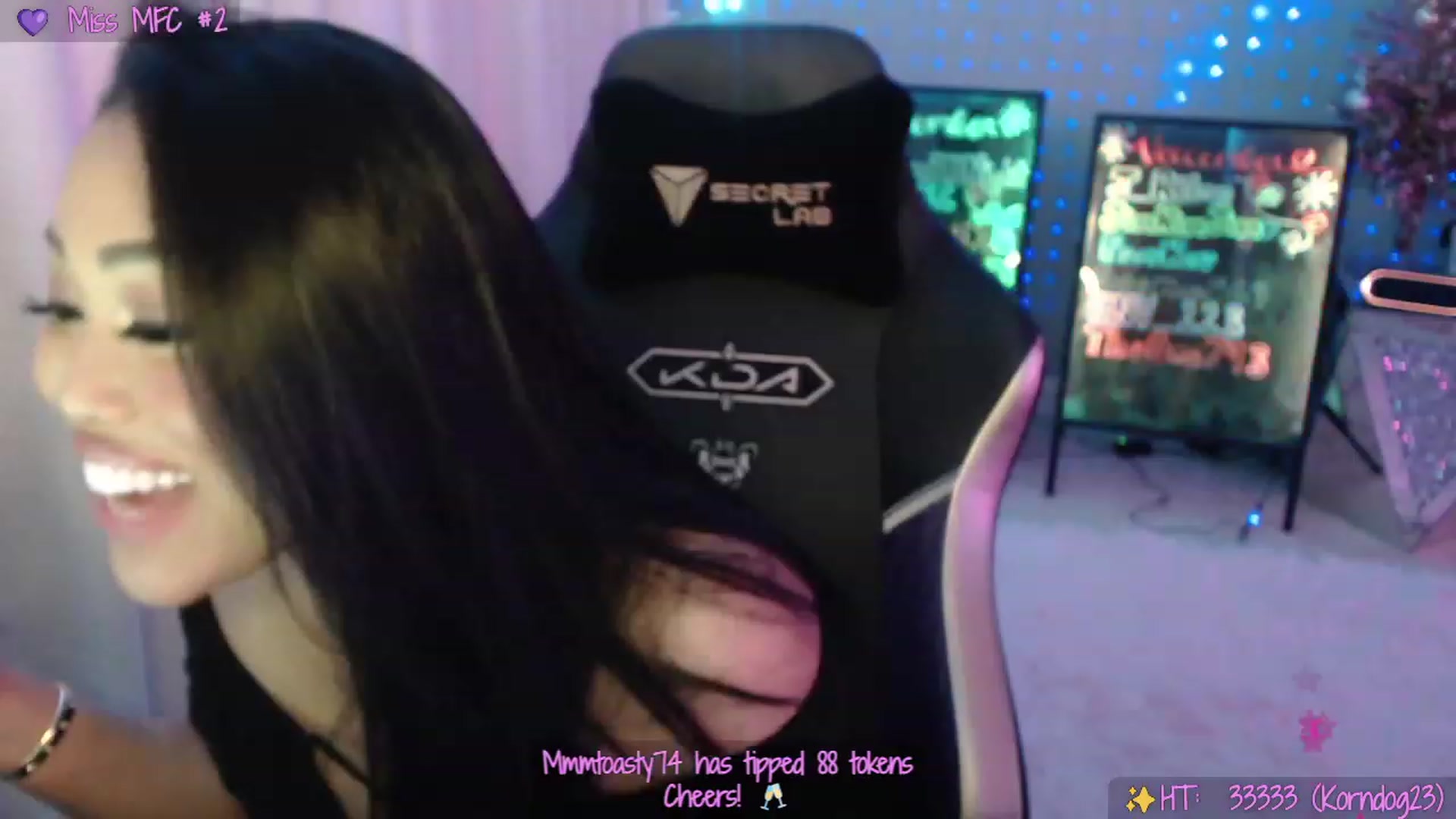 Gallery image thumbnail from SinCityVEE's myfreecams stream on, 12/23/2023, 07:56 image 2 of 20