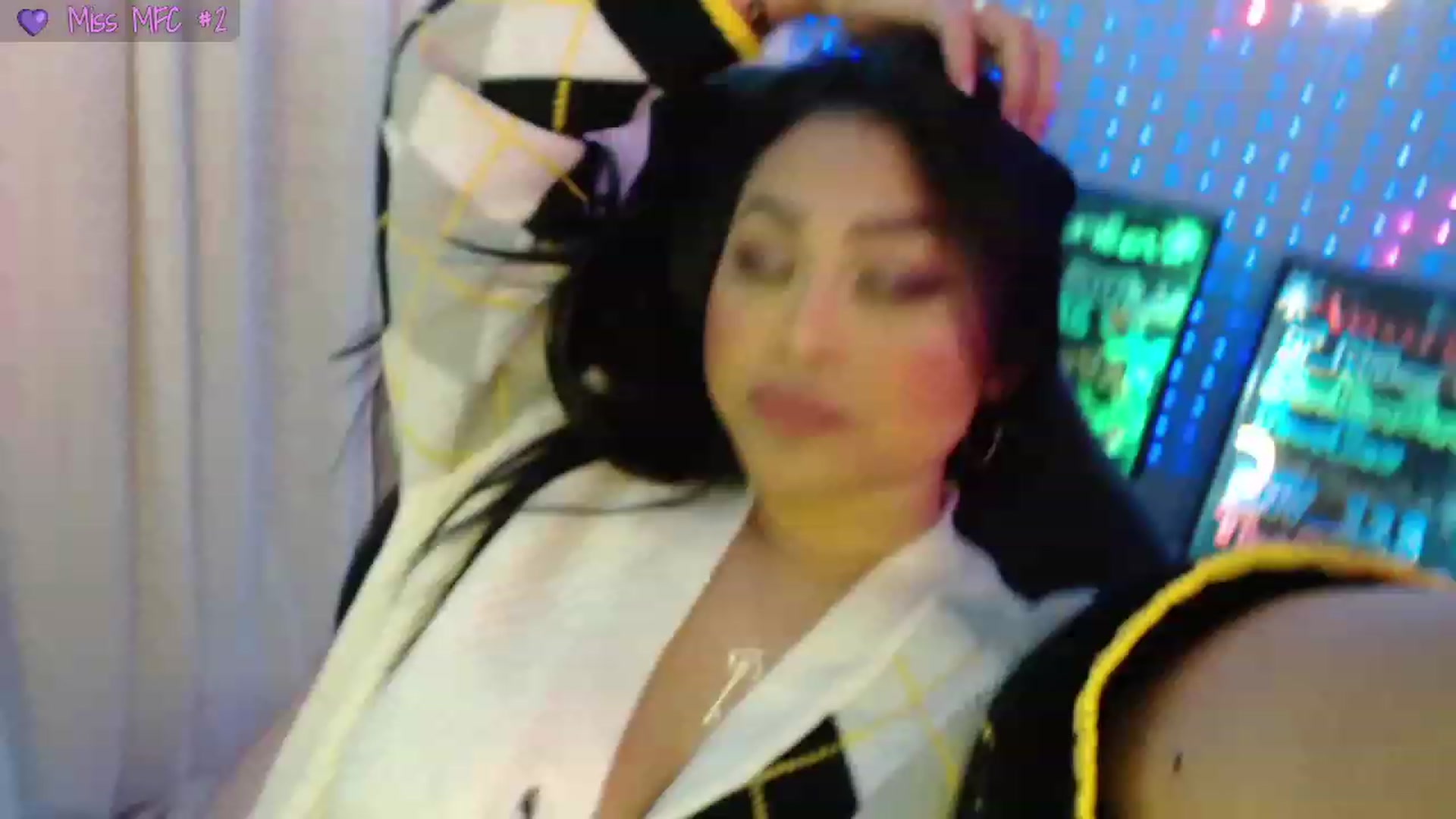 Gallery image thumbnail from SinCityVEE's myfreecams stream on, 12/25/2023, 08:41 image 2 of 20
