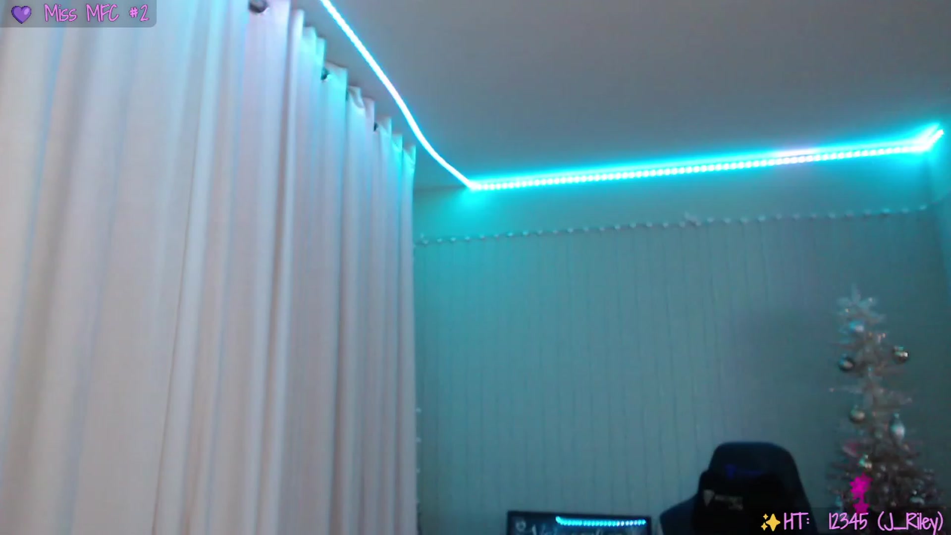 Gallery image thumbnail from SinCityVEE's myfreecams stream on, 12/28/2023, 13:08 image 19 of 20